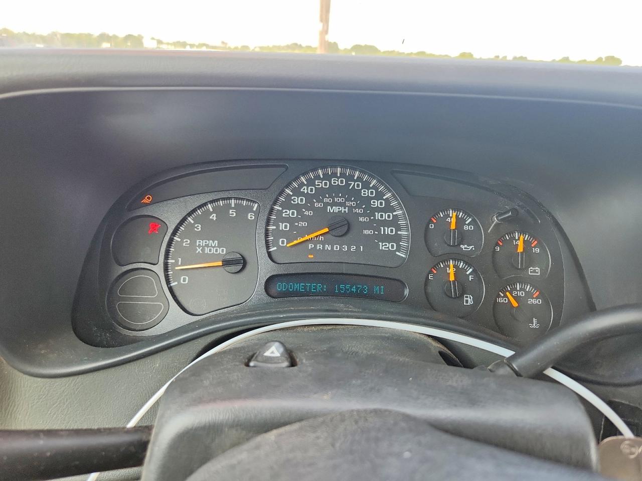 2006 Chevrolet Silverado C1500 White vin: 2GCEC13T561208459