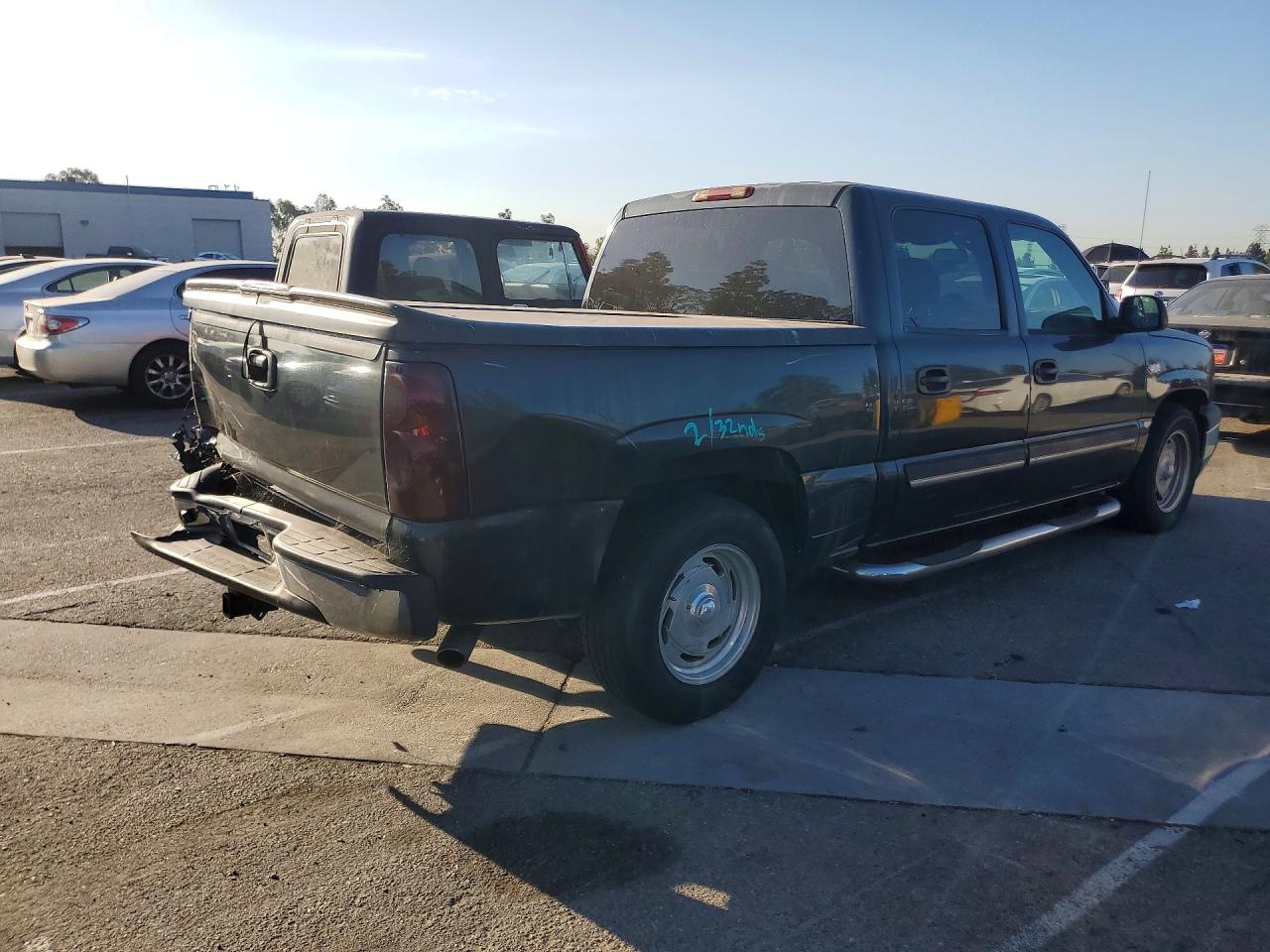 2005 Chevrolet Silverado C1500 Gray vin: 2GCEC13T651104321