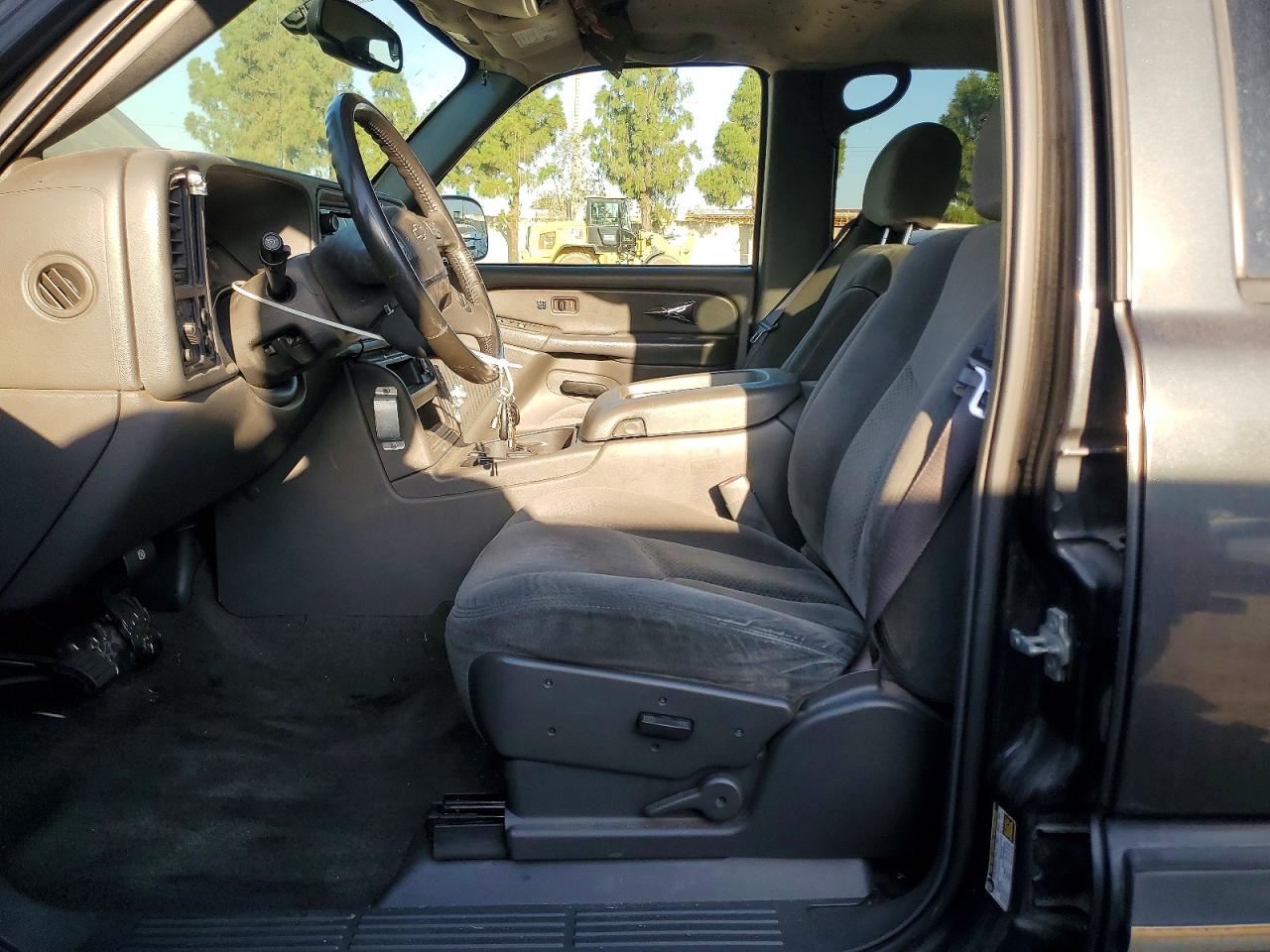 2005 Chevrolet Silverado C1500 Gray vin: 2GCEC13T651104321