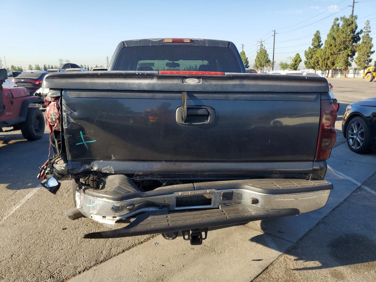 2005 Chevrolet Silverado C1500 Gray vin: 2GCEC13T651104321