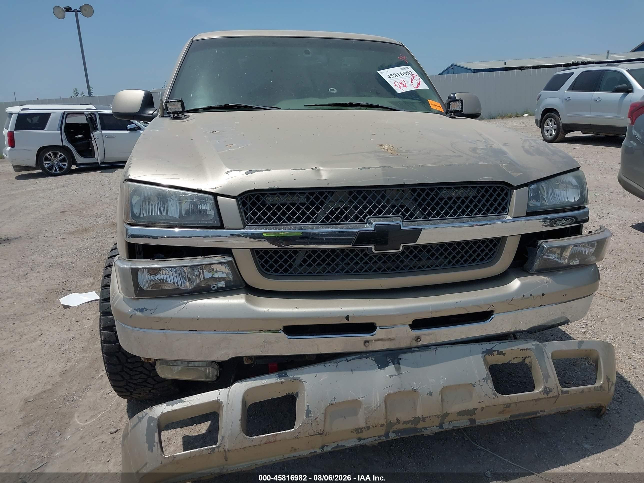 2005 Chevrolet Silverado 1500 Ls Золотой vin: 2GCEC13T651136427