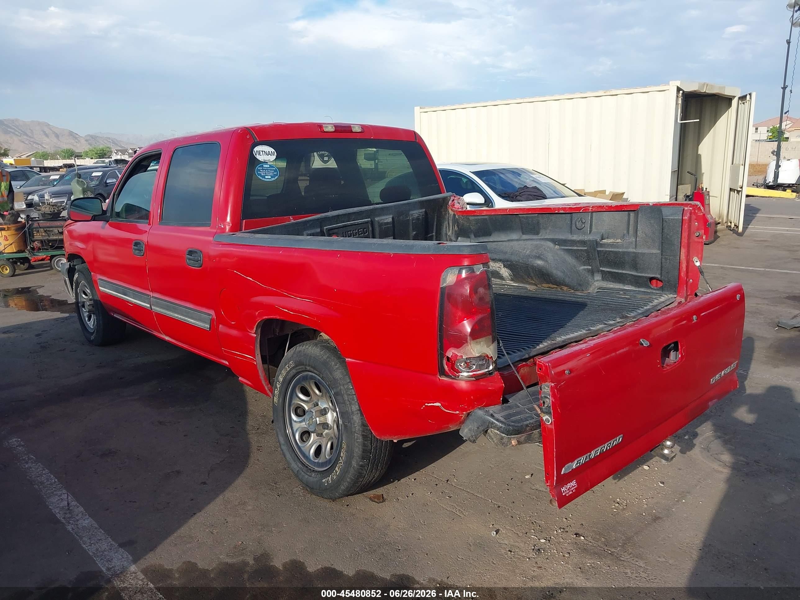 2005 Chevrolet Silverado 1500 Ls Red vin: 2GCEC13T651211062