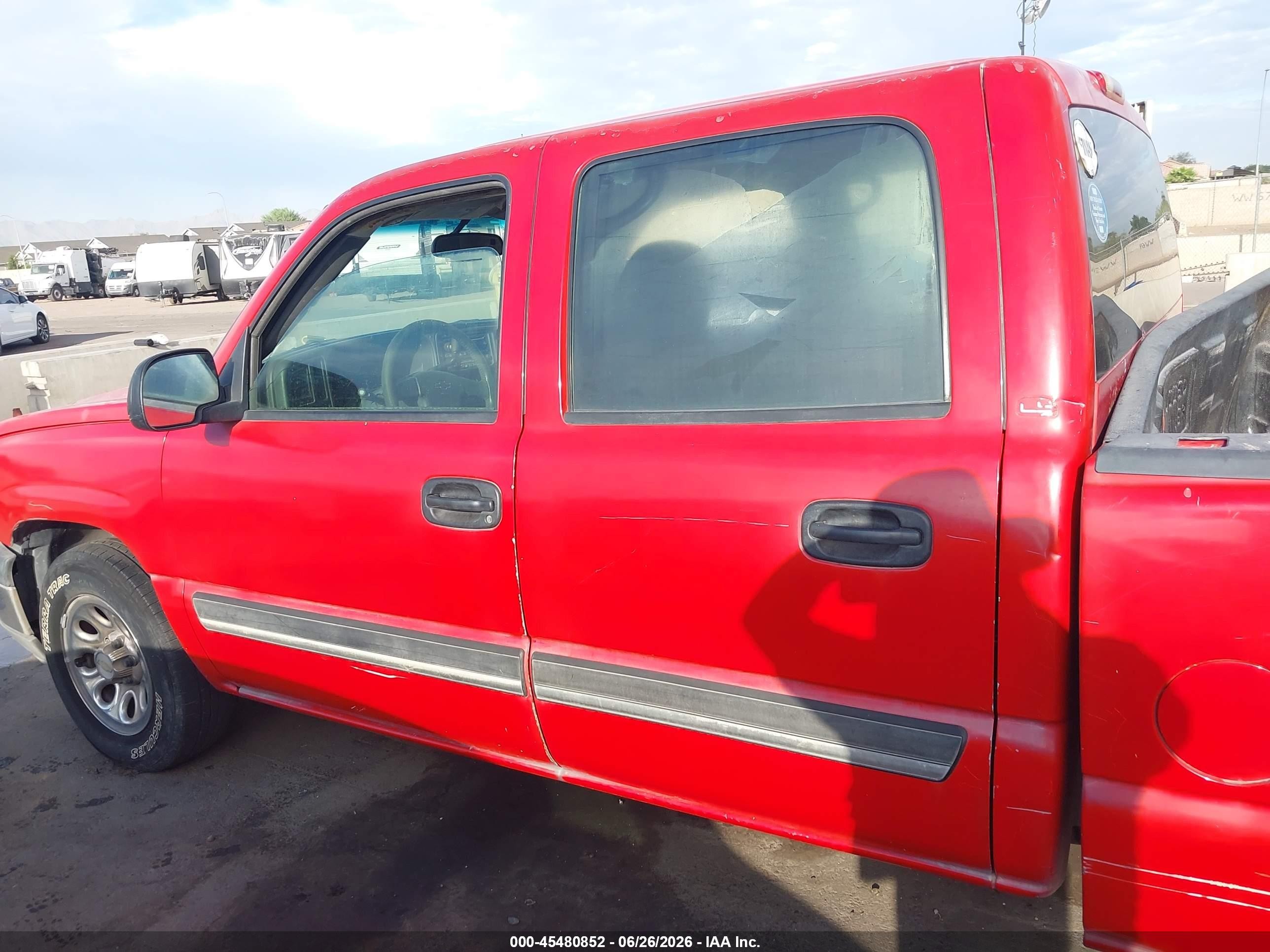 2005 Chevrolet Silverado 1500 Ls Red vin: 2GCEC13T651211062