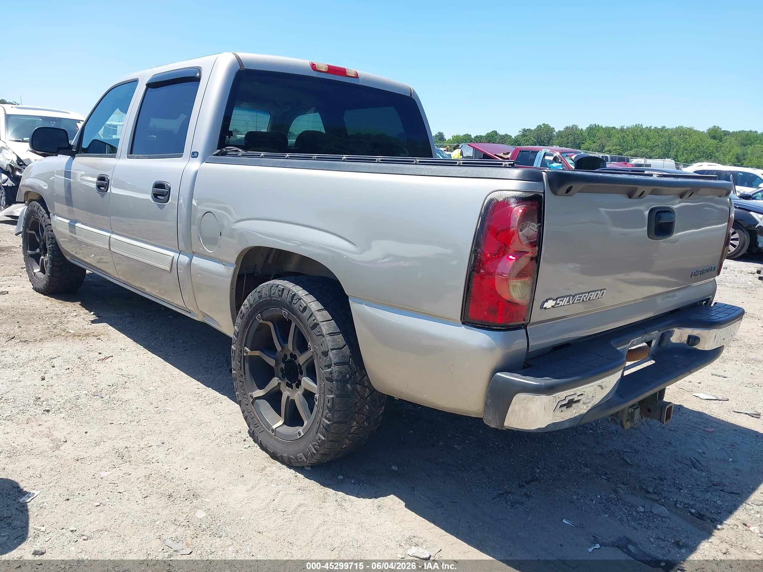 2004 Chevrolet Silverado 1500 Ls Gray vin: 2GCEC13T741362281