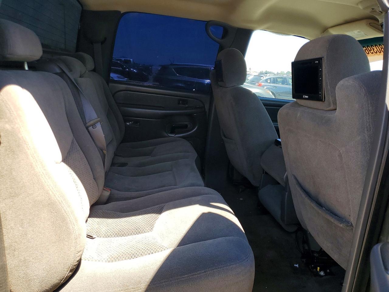 2005 Chevrolet Silverado C1500 Charcoal vin: 2GCEC13T751310747