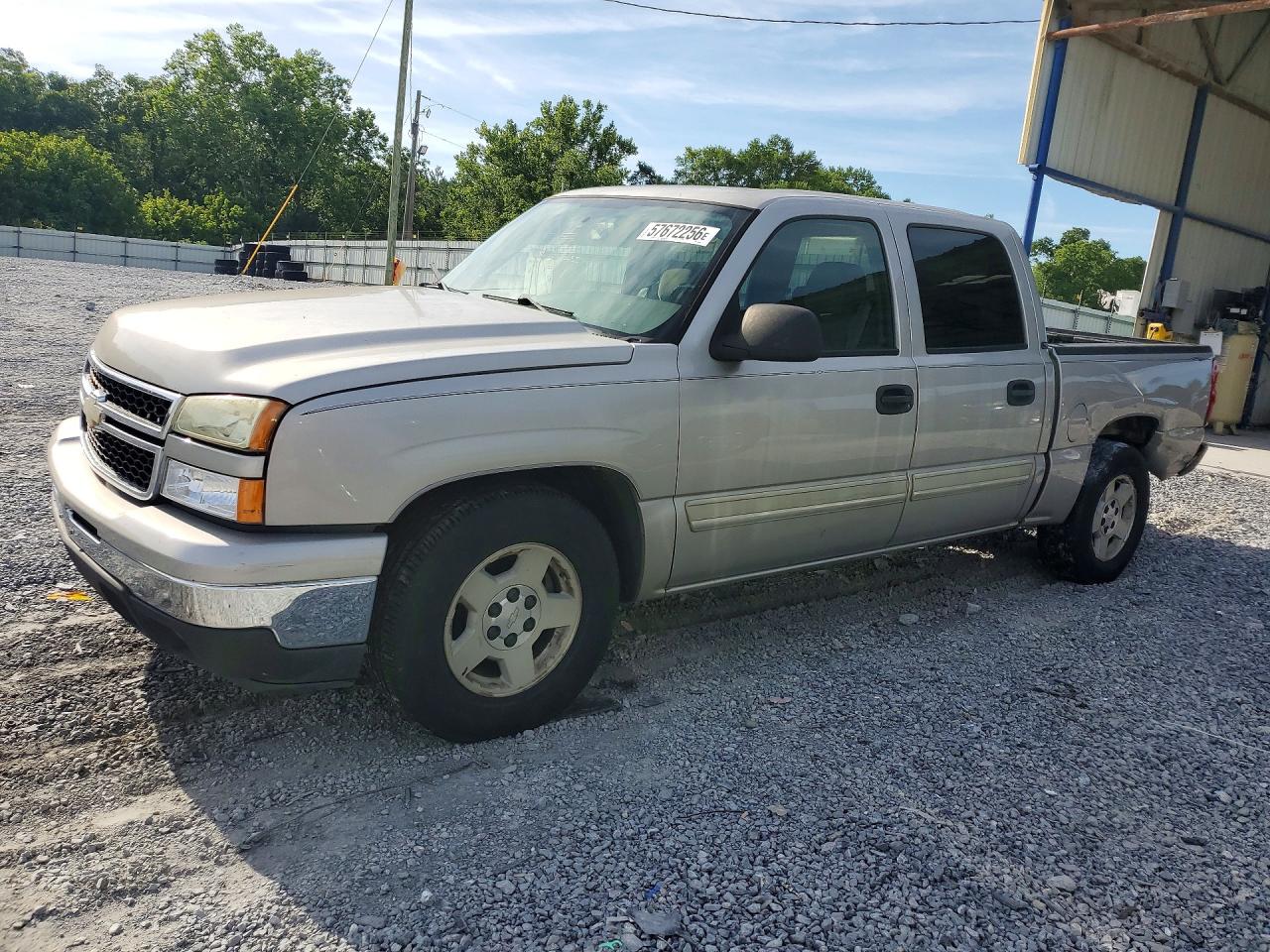 2006 Chevrolet Silverado C1500 Серебряный vin: 2GCEC13T761192393