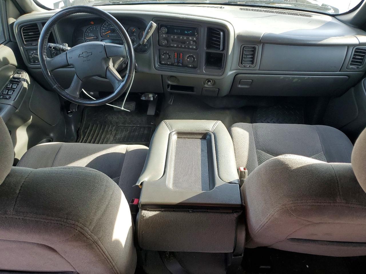 2006 Chevrolet Silverado C1500 Silver vin: 2GCEC13T761192393
