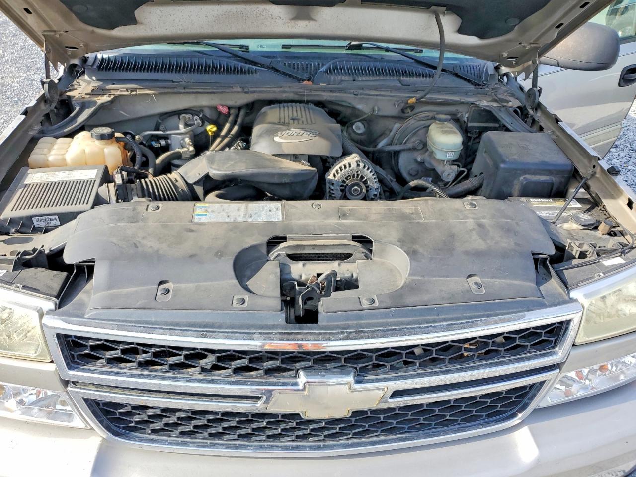 2006 Chevrolet Silverado C1500 Silver vin: 2GCEC13T761192393