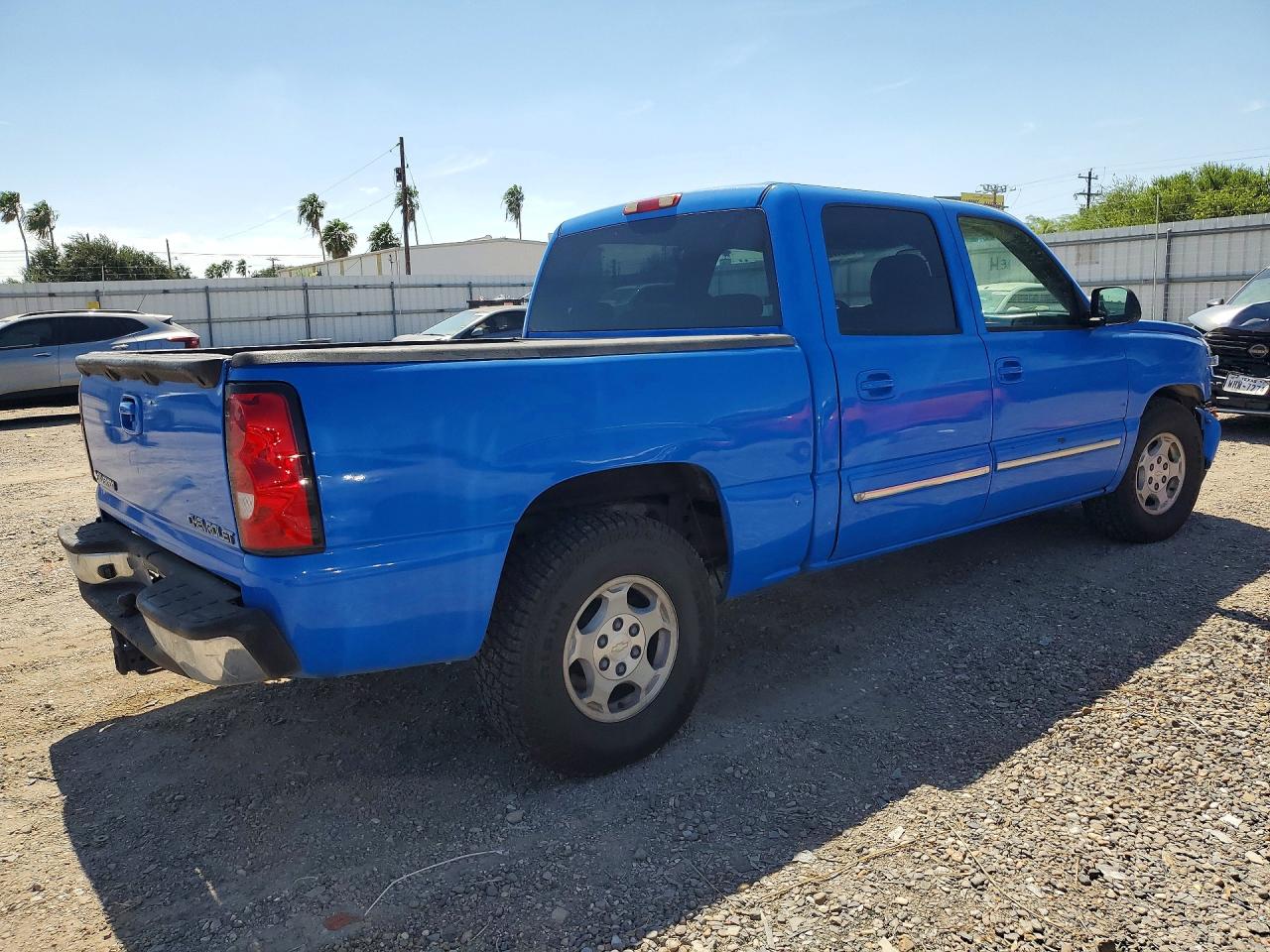 2004 Chevrolet Silverado C1500 Blue vin: 2GCEC13T841421144