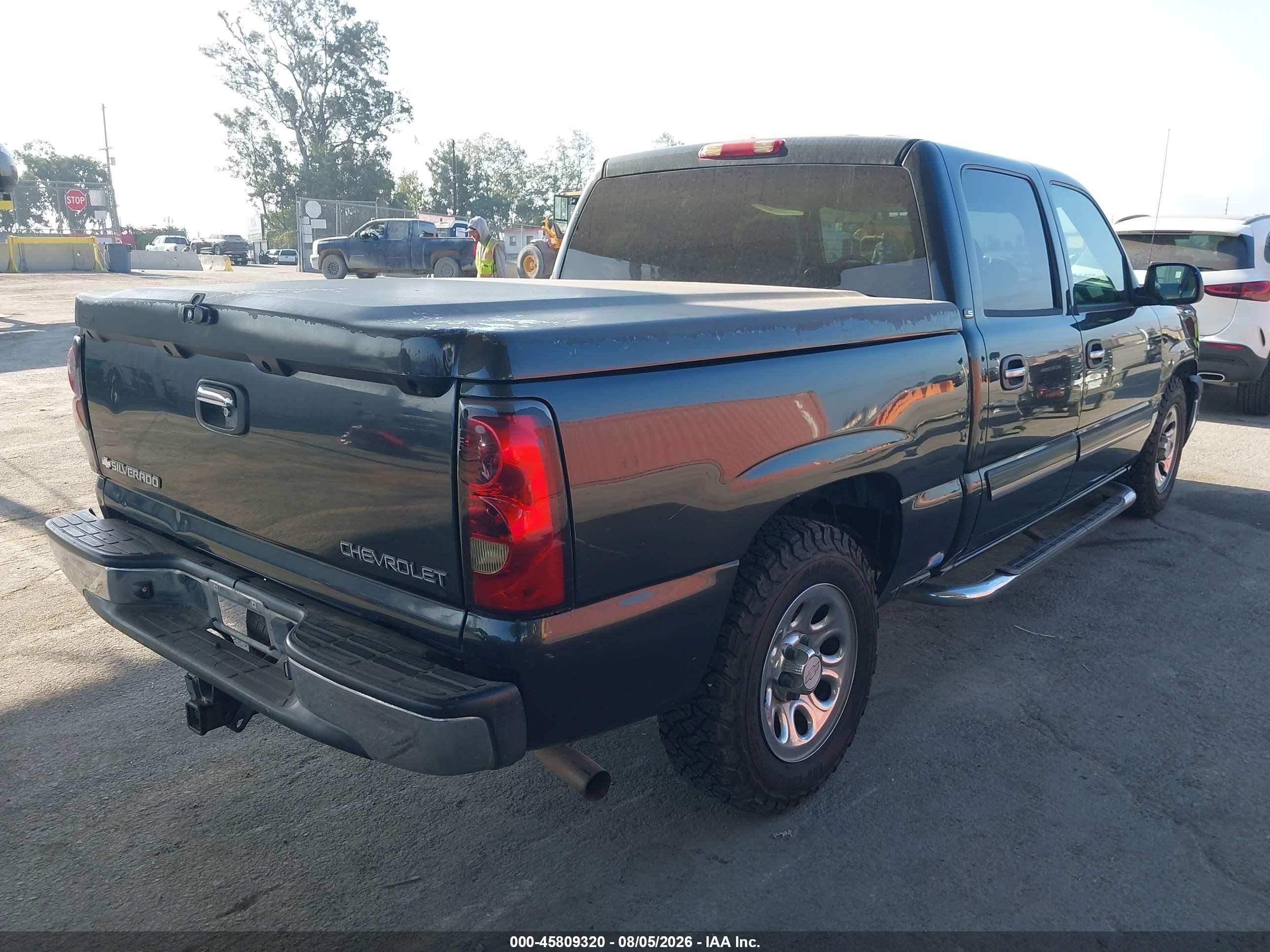 2005 Chevrolet Silverado 1500 Ls Black vin: 2GCEC13T851354692