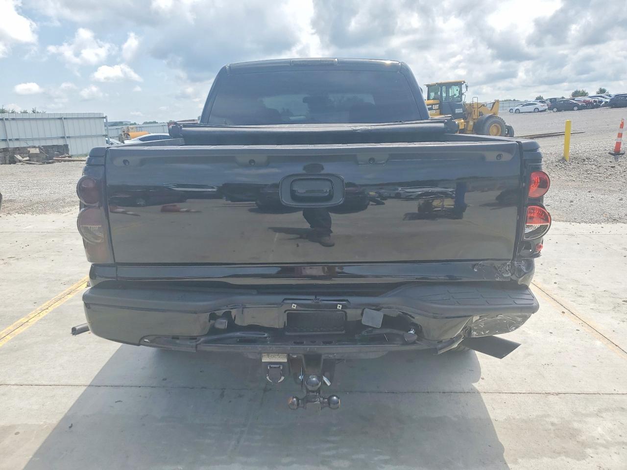 2005 Chevrolet Silverado C1500 Black vin: 2GCEC13T951107925
