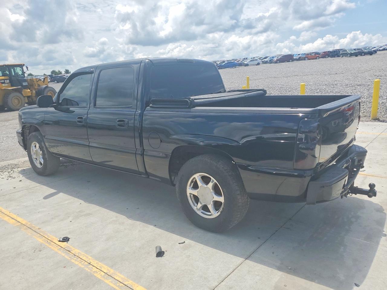 2005 Chevrolet Silverado C1500 Black vin: 2GCEC13T951107925