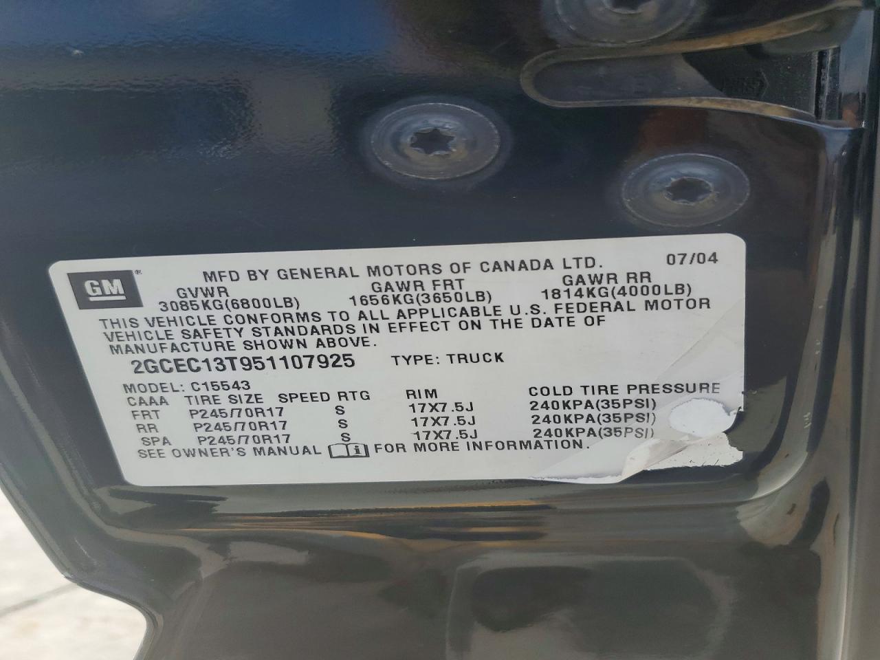 2005 Chevrolet Silverado C1500 Black vin: 2GCEC13T951107925