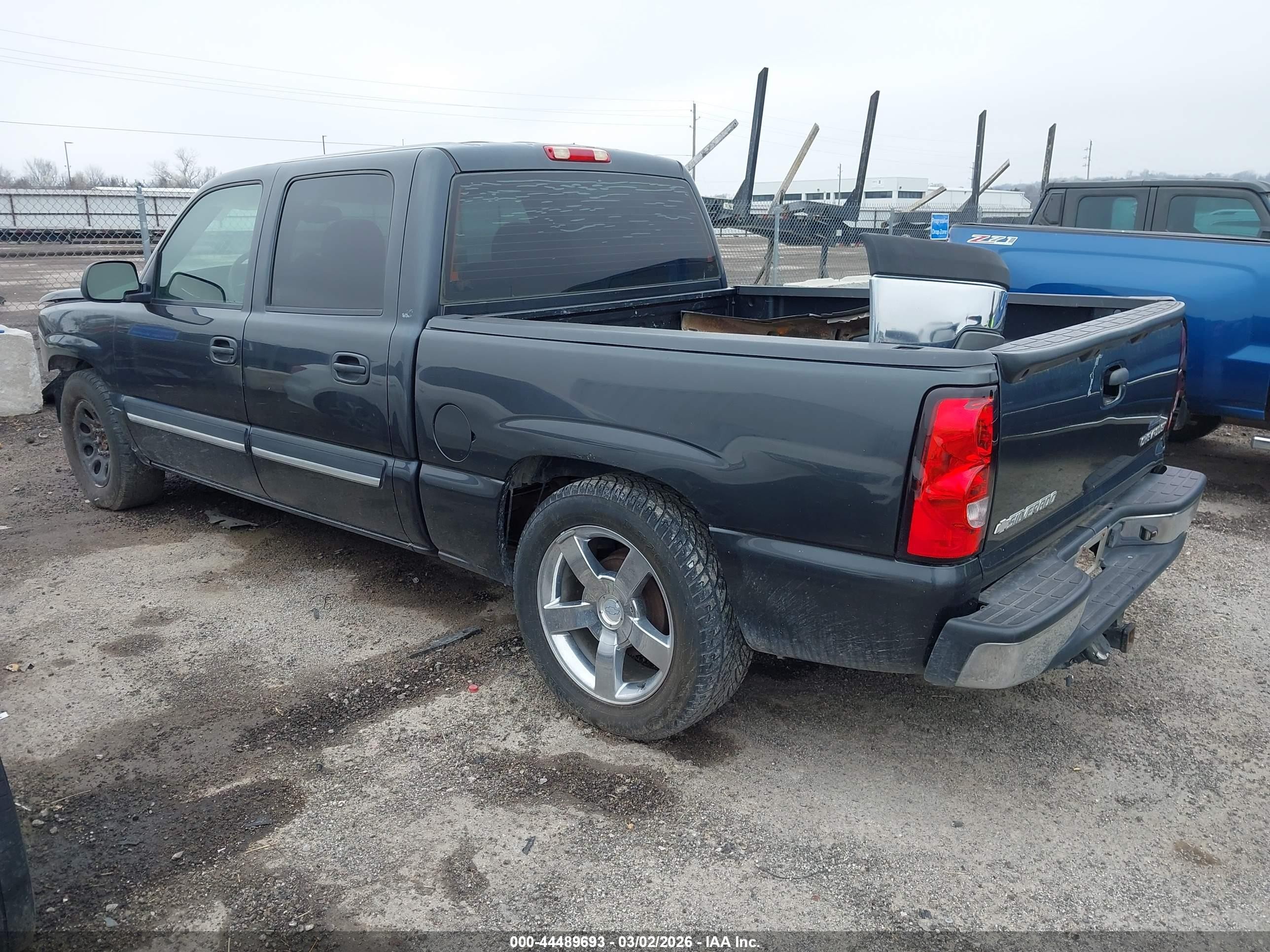 2005 Chevrolet Silverado 1500 Ls Gray vin: 2GCEC13T951233105