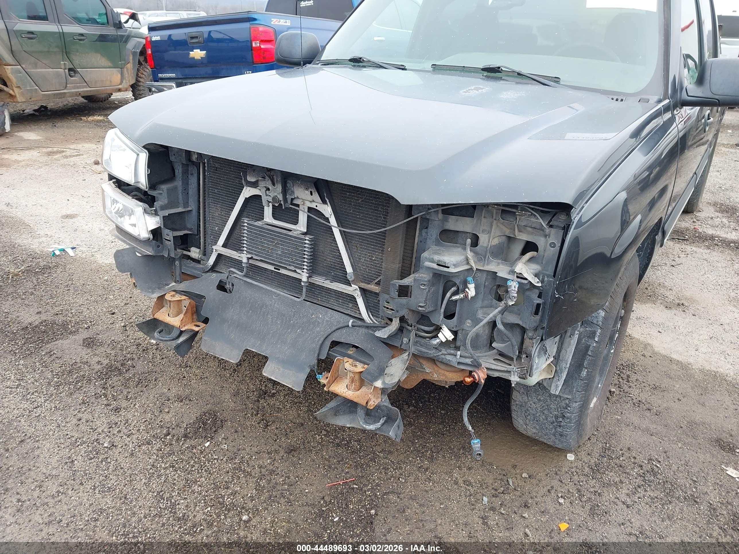 2005 Chevrolet Silverado 1500 Ls Gray vin: 2GCEC13T951233105