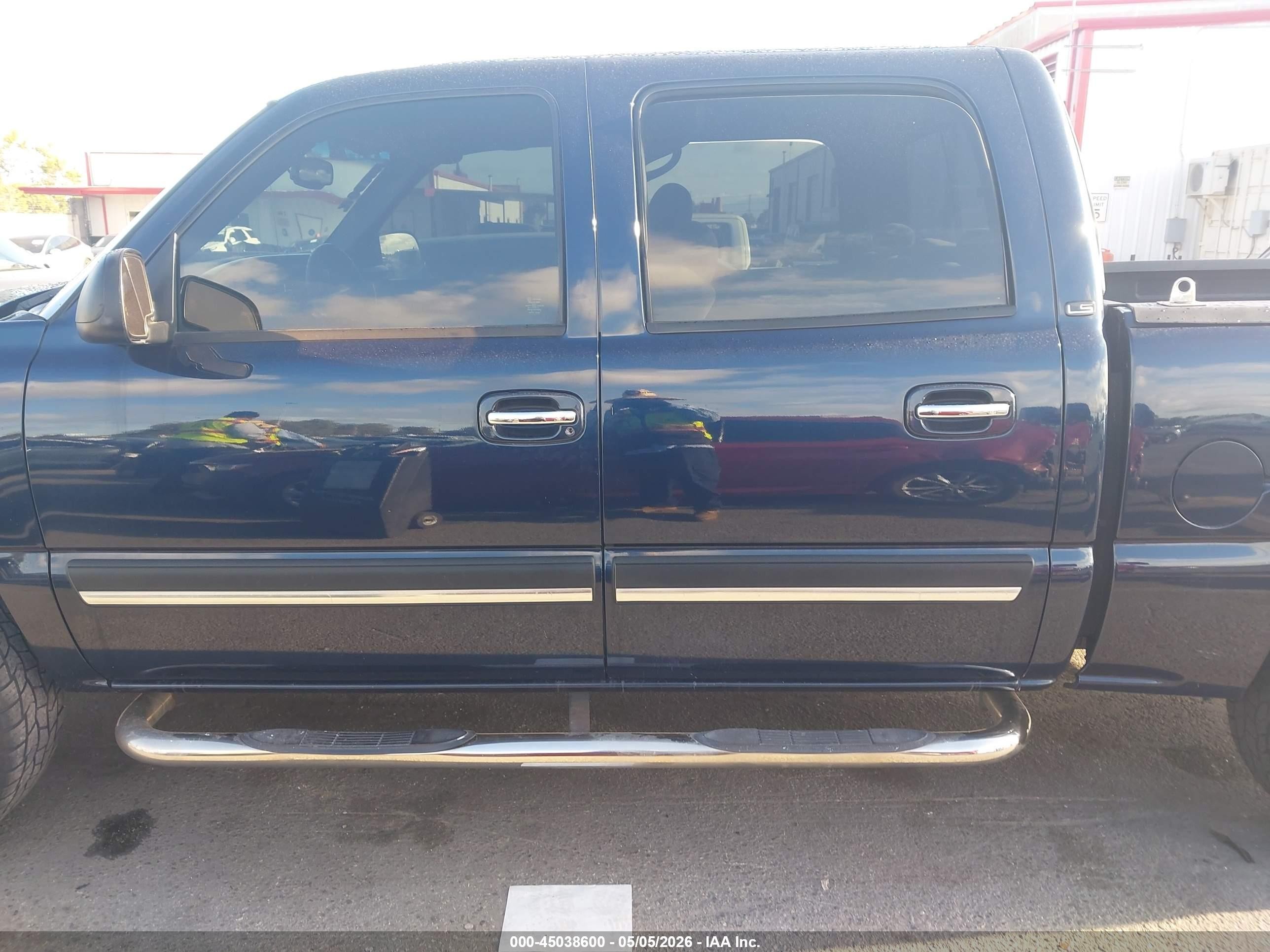 2005 Chevrolet Silverado 1500 Ls Dark Blue vin: 2GCEC13T951319255