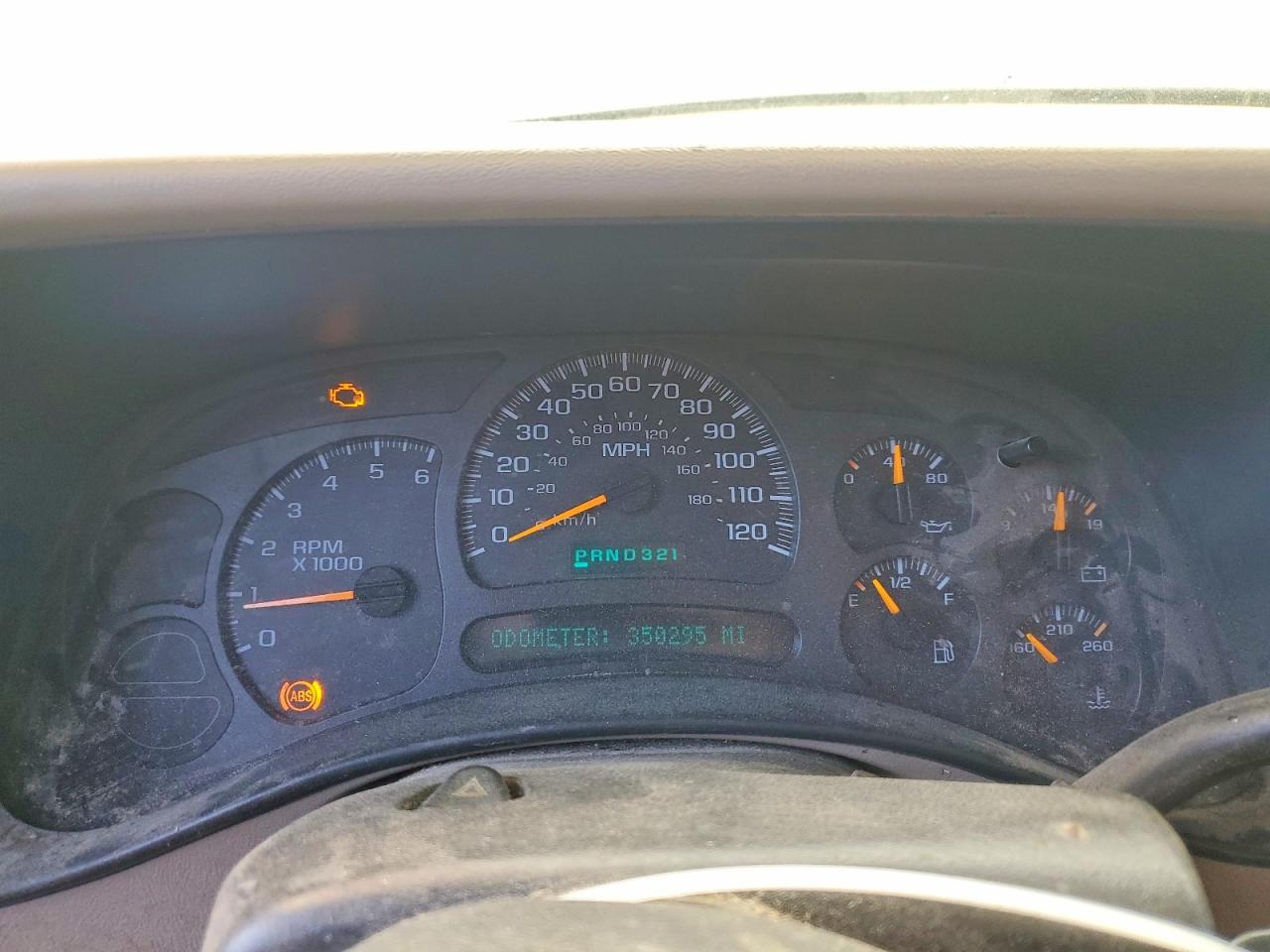 2004 Chevrolet Silverado C1500 Black vin: 2GCEC13TX41413322