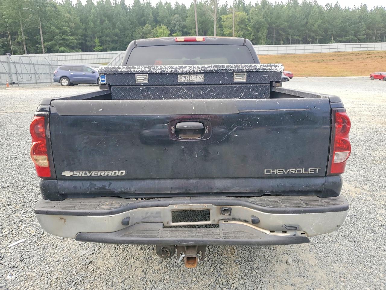 2004 Chevrolet Silverado C1500 Black vin: 2GCEC13TX41413322