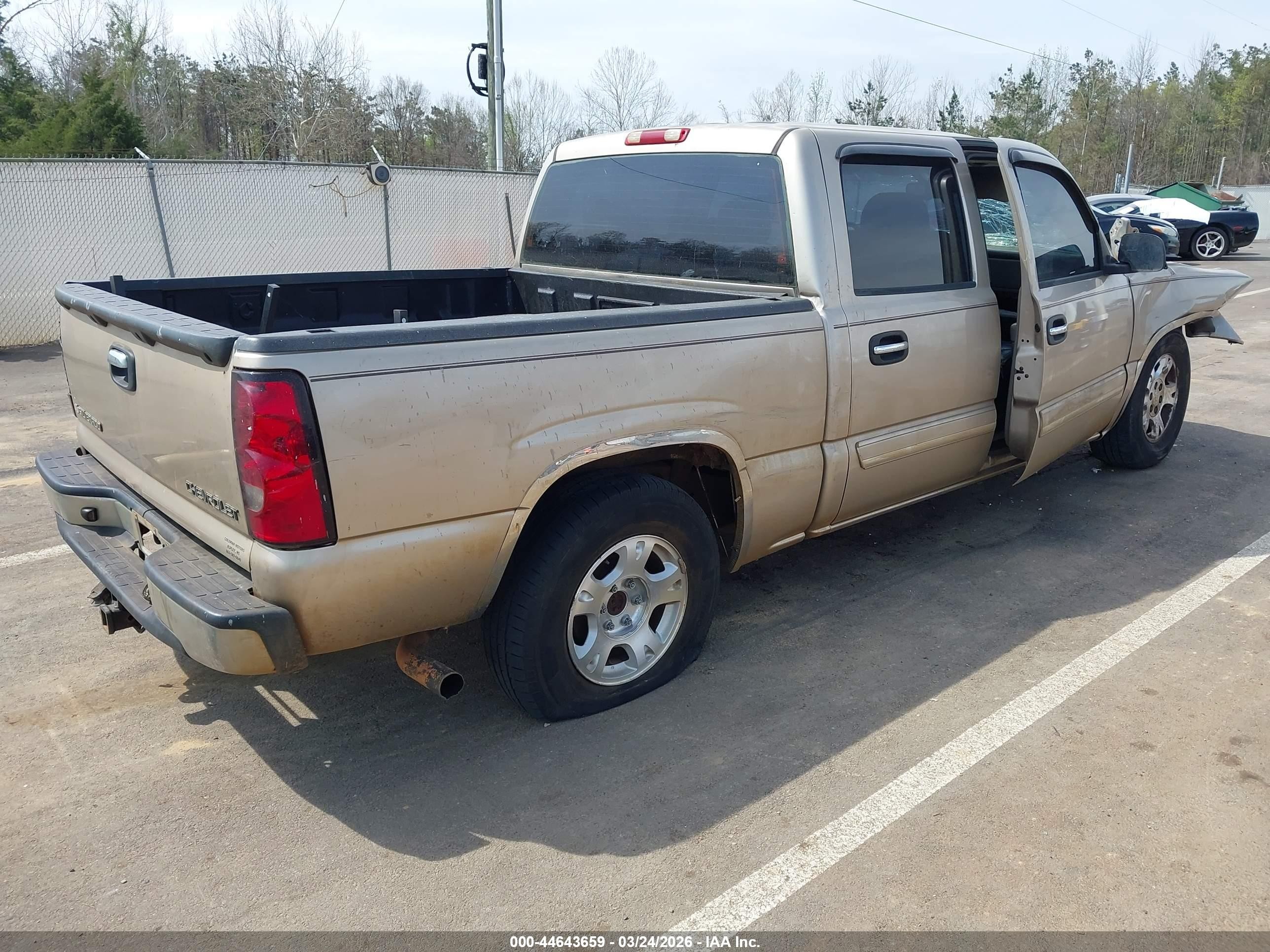 2005 Chevrolet Silverado 1500 Ls Gold vin: 2GCEC13TX51265268