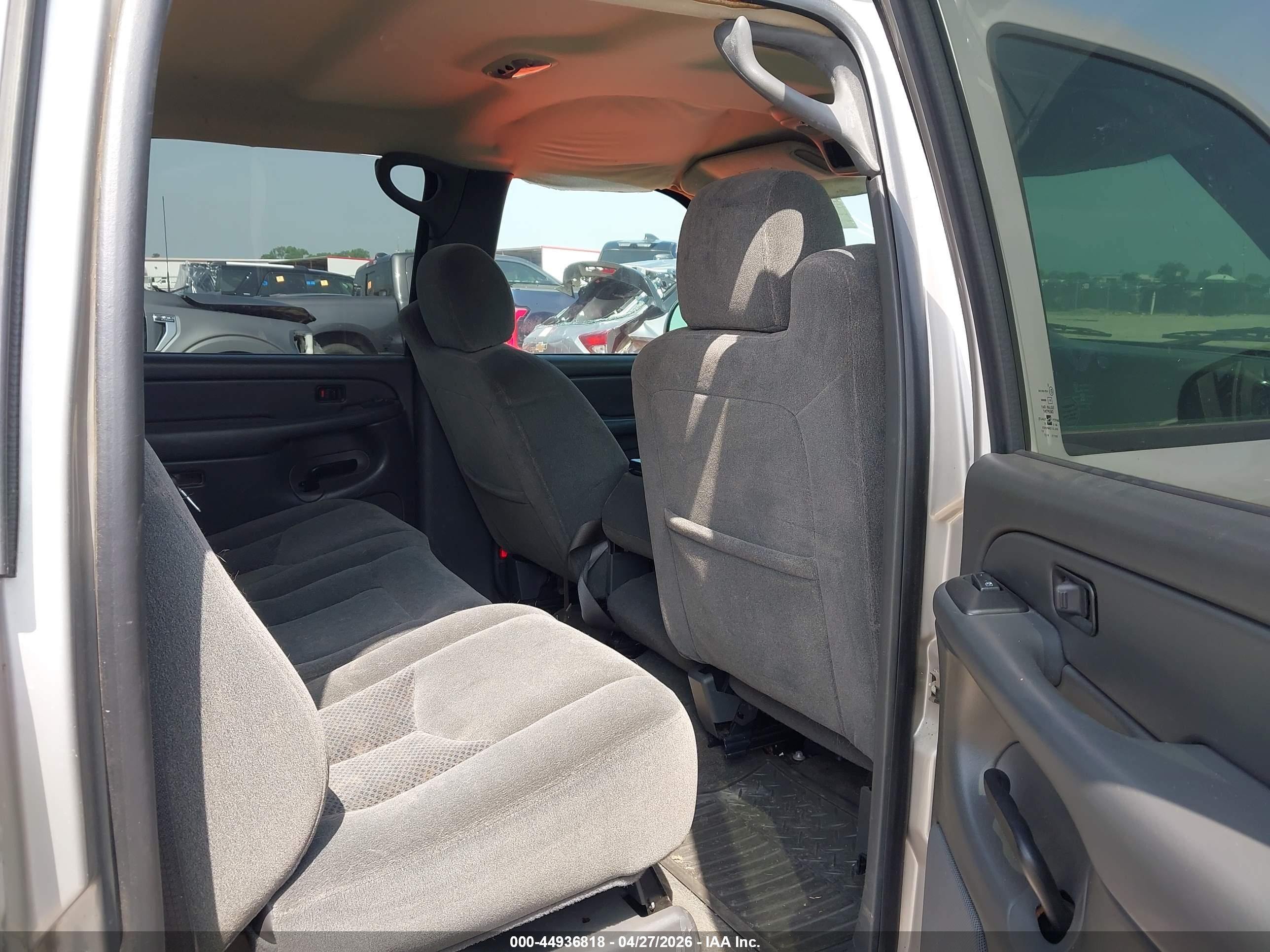 2005 Chevrolet Silverado 1500 Ls Silver vin: 2GCEC13TX51294043