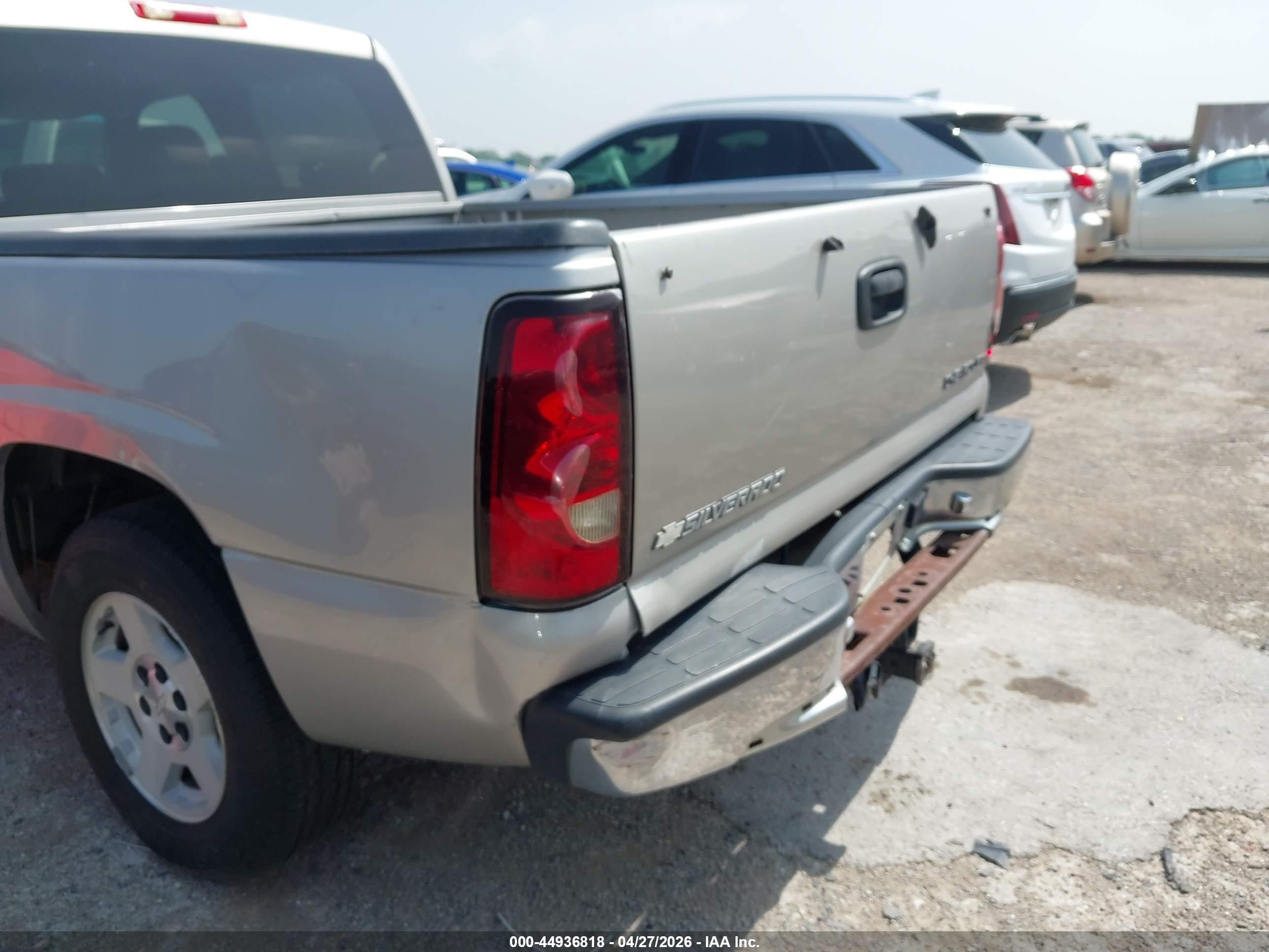 2005 Chevrolet Silverado 1500 Ls Silver vin: 2GCEC13TX51294043