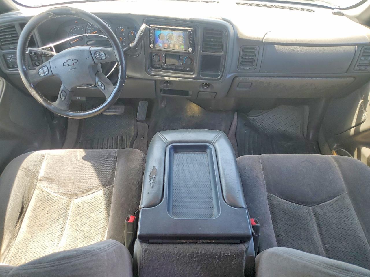 2005 Chevrolet Silverado C1500 Two Tone vin: 2GCEC13TX51364270