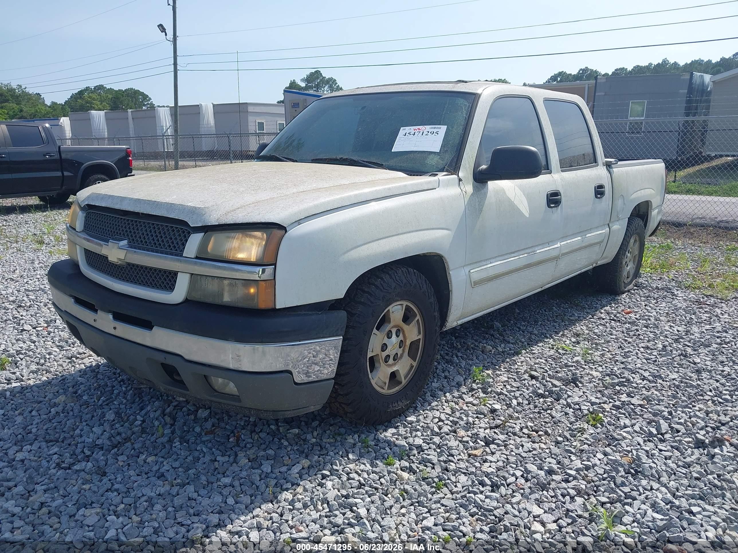 2005 Chevrolet Silverado 1500 Ls White vin: 2GCEC13TX51390898