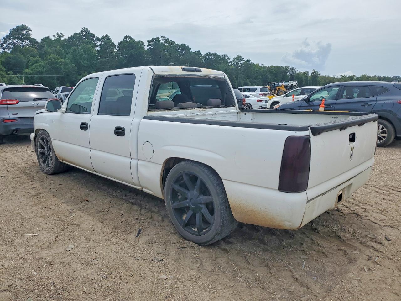 2007 Chevrolet 1500 15 Crew 4x2 White vin: 2GCEC13V071152319