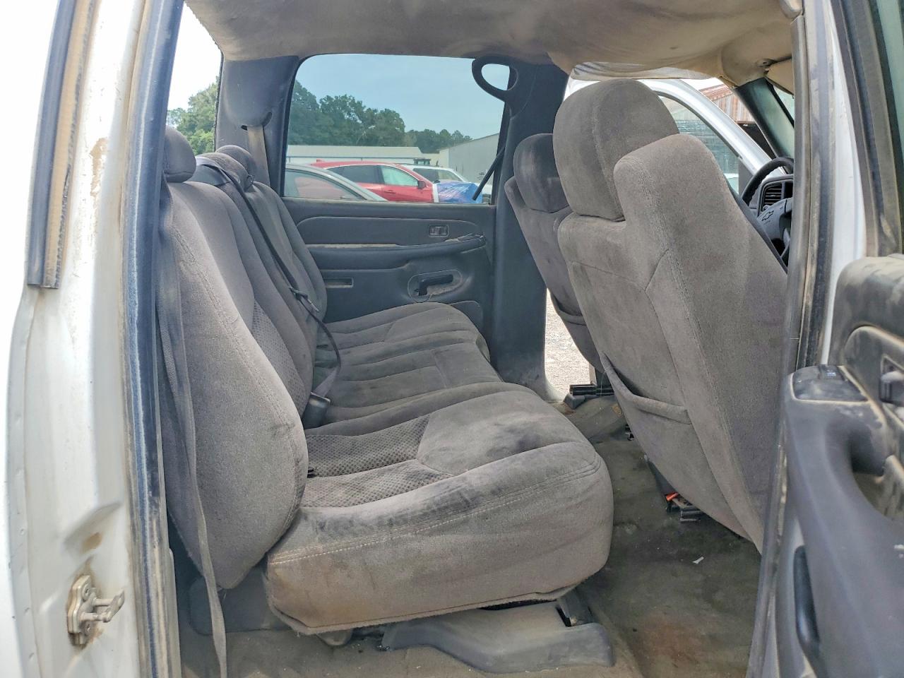 2007 Chevrolet 1500 15 Crew 4x2 White vin: 2GCEC13V071152319