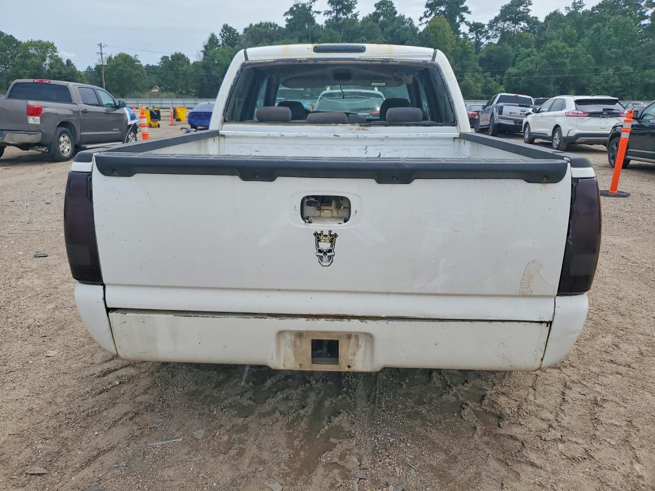 2007 Chevrolet 1500 15 Crew 4x2 White vin: 2GCEC13V071152319