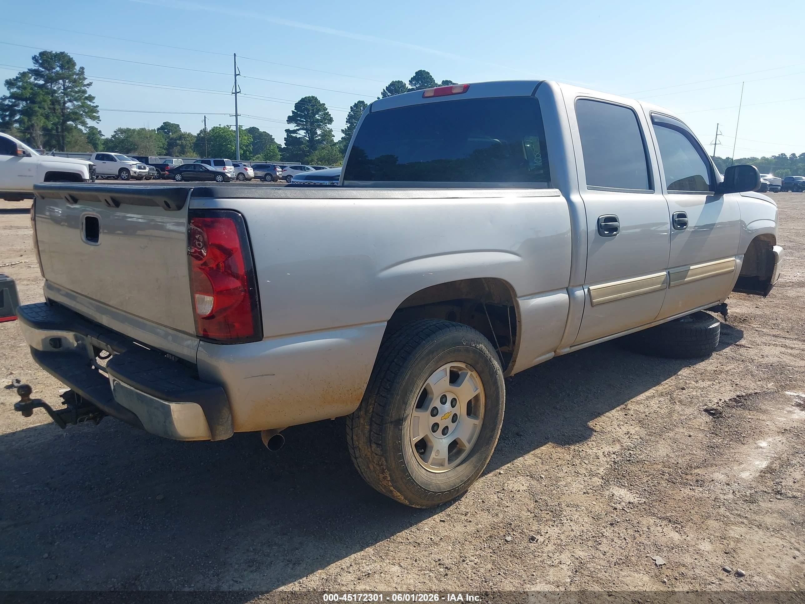 2007 Chevrolet Silverado 1500 Classic Ls Silver vin: 2GCEC13V171100021