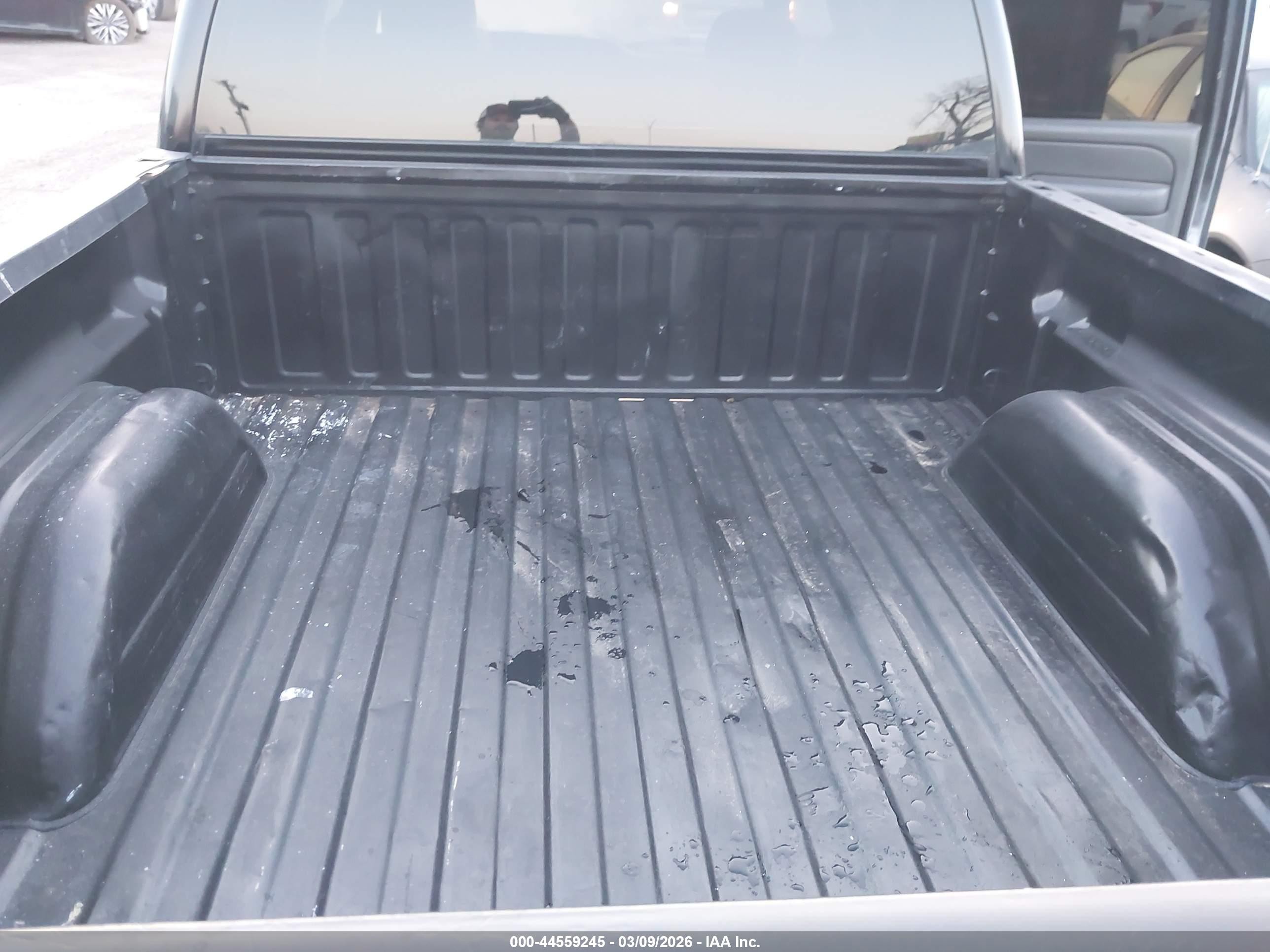 2006 Chevrolet Silverado 1500 Ls Black vin: 2GCEC13V261286506