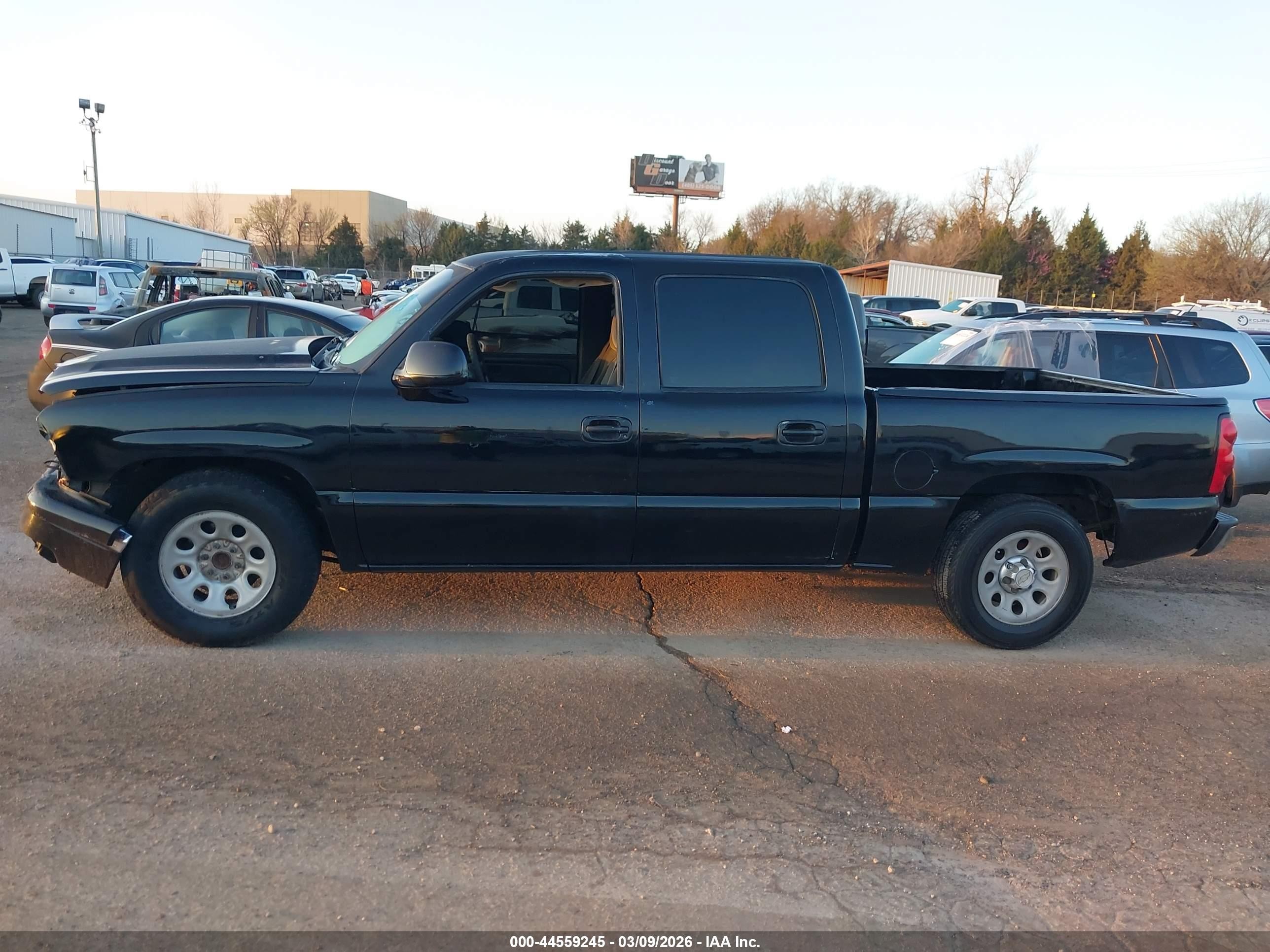 2006 Chevrolet Silverado 1500 Ls Black vin: 2GCEC13V261286506