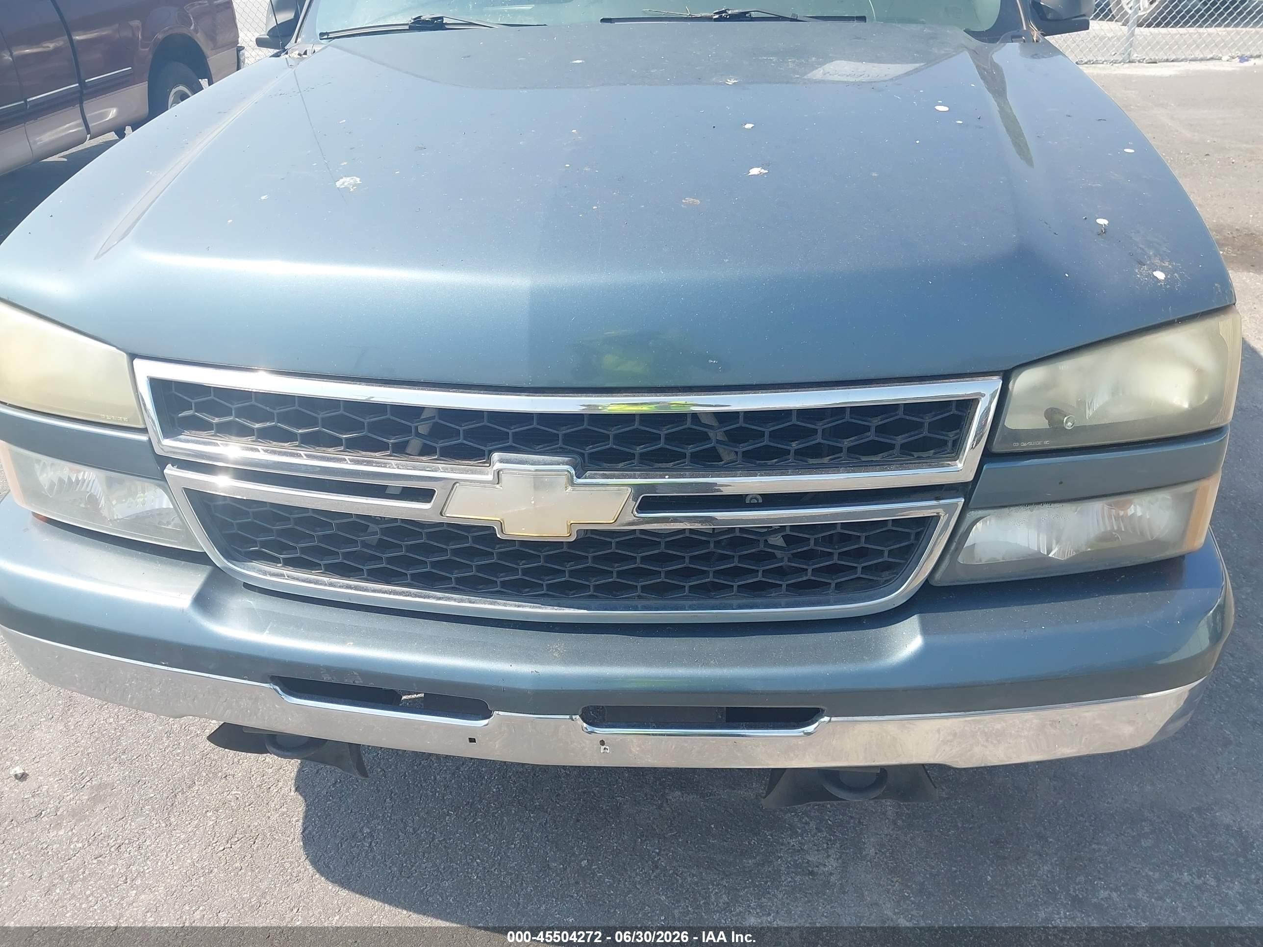 2007 Chevrolet Silverado 1500 Classic Ls Gray vin: 2GCEC13V271159093