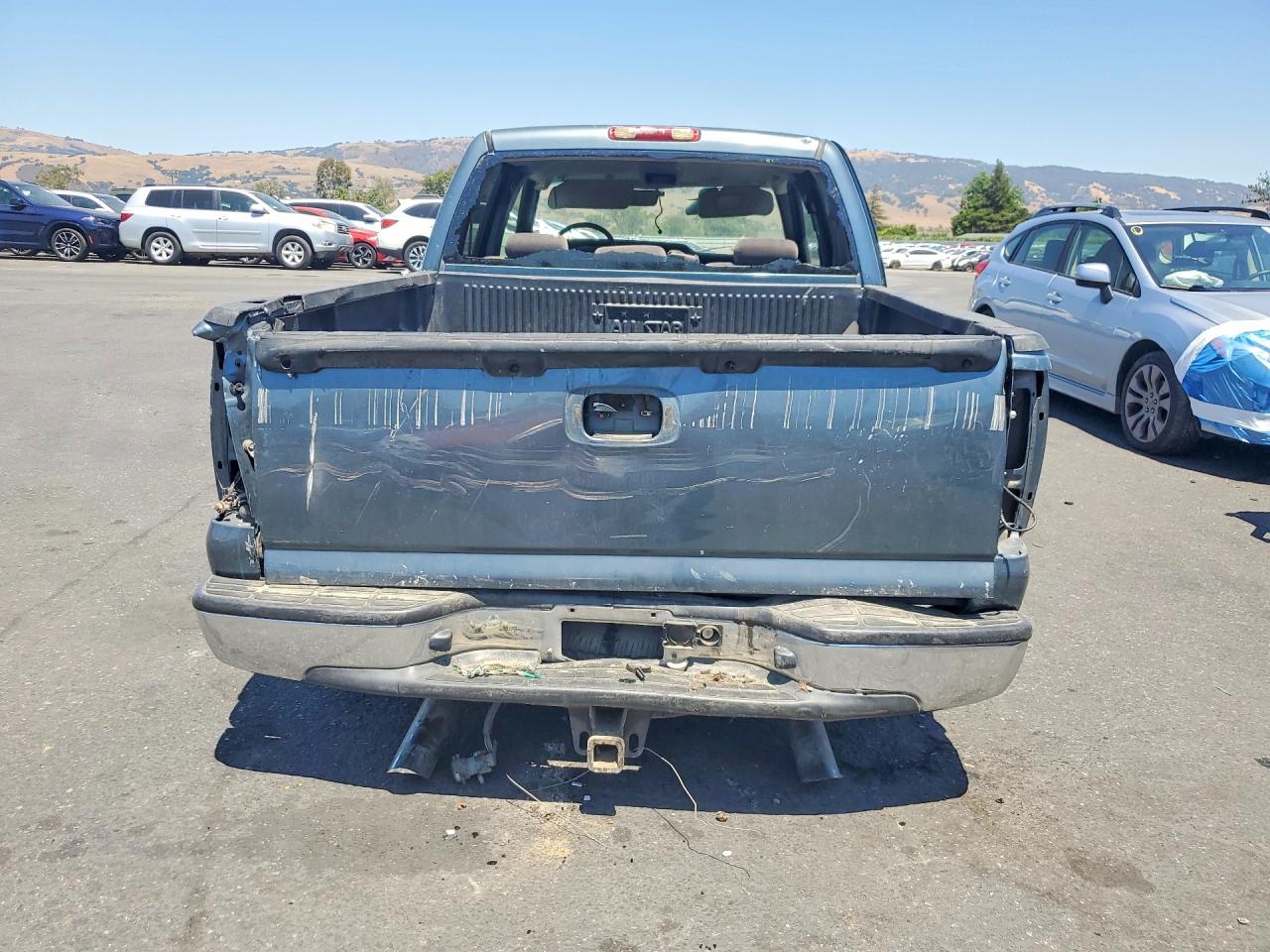 2007 Chevrolet Silverado C1500 Classic Crew Cab Gray vin: 2GCEC13V371123512