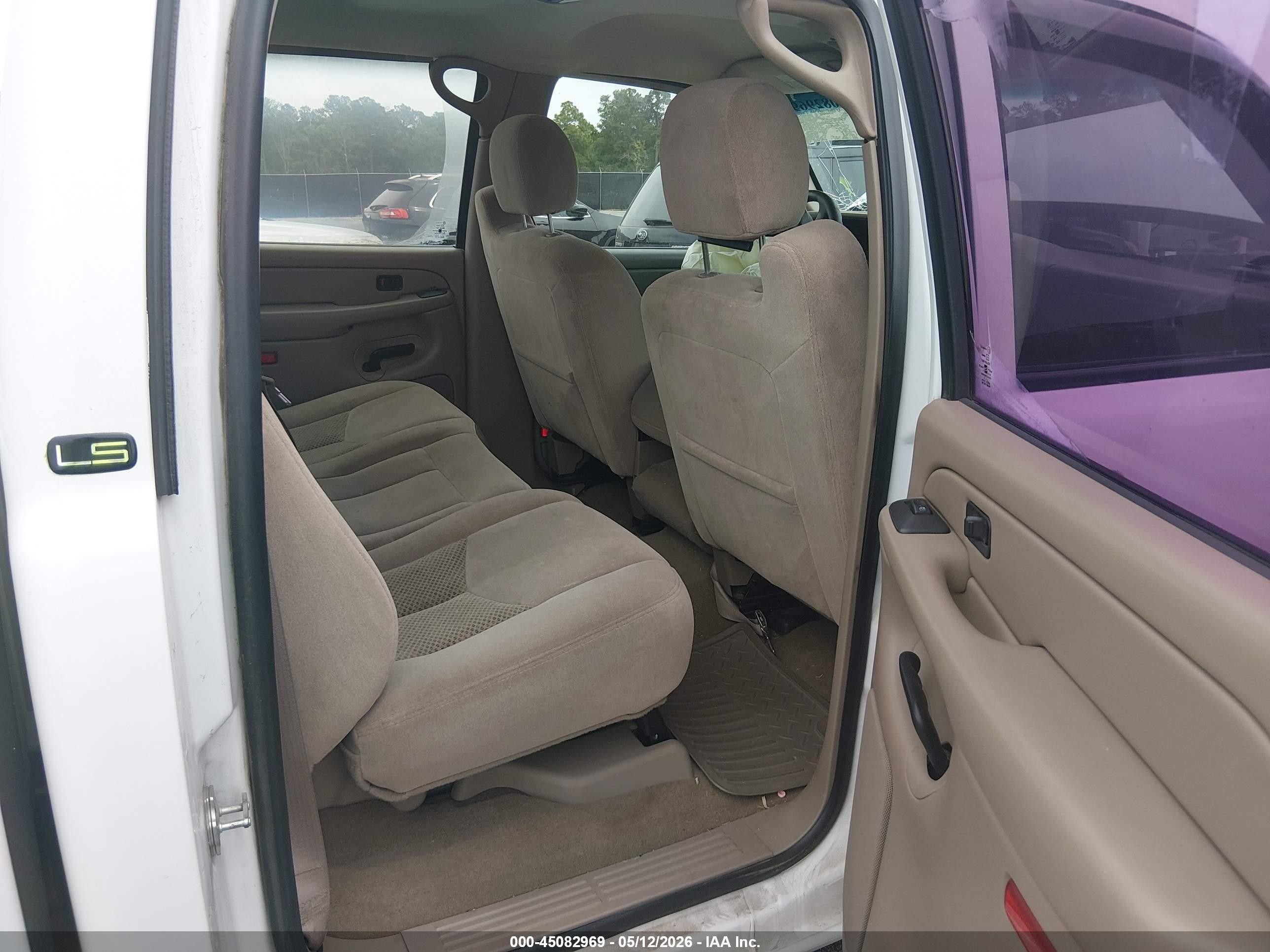 2006 Chevrolet Silverado 1500 Ls White vin: 2GCEC13V561271742