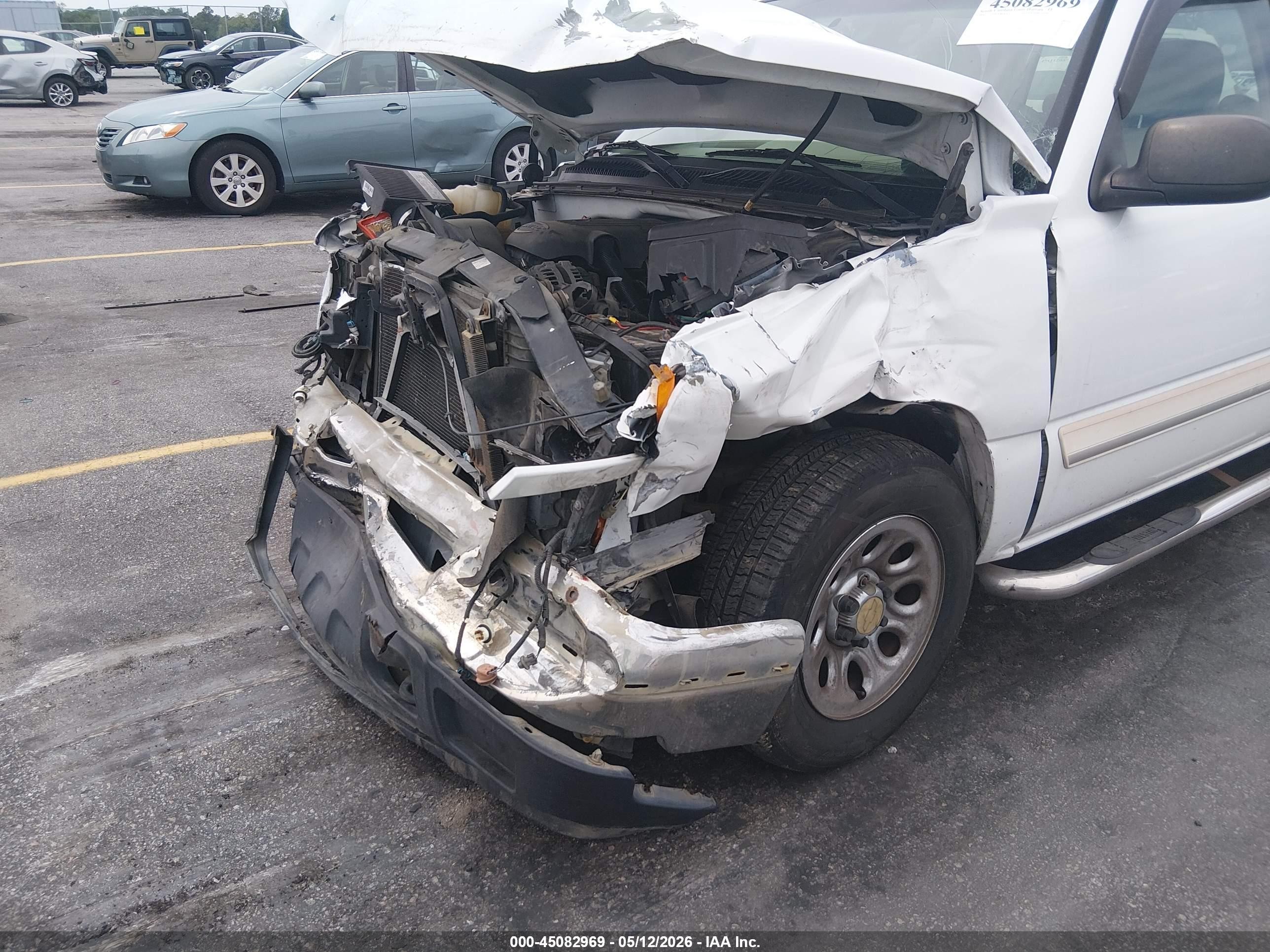 2006 Chevrolet Silverado 1500 Ls White vin: 2GCEC13V561271742