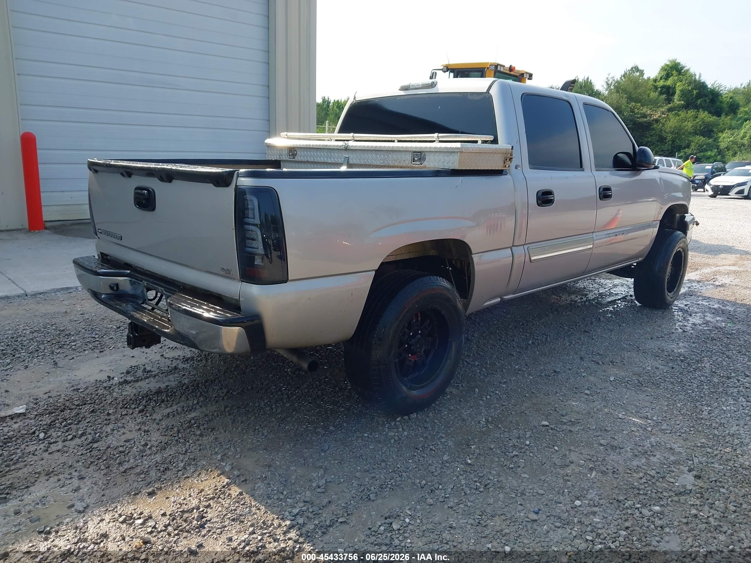2006 Chevrolet Silverado 1500 Ls Silver vin: 2GCEC13V661298738