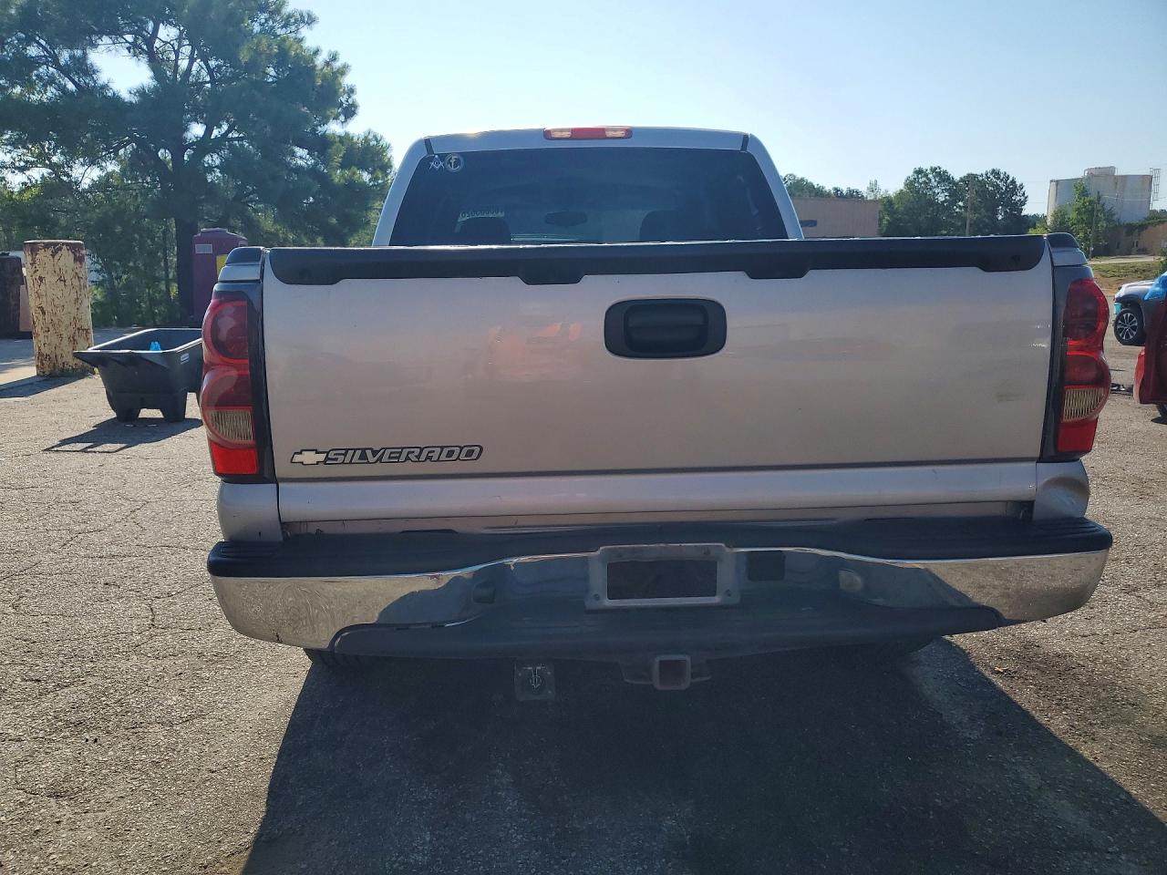 2006 Chevrolet Silverado C1500 Silver vin: 2GCEC13V661312752