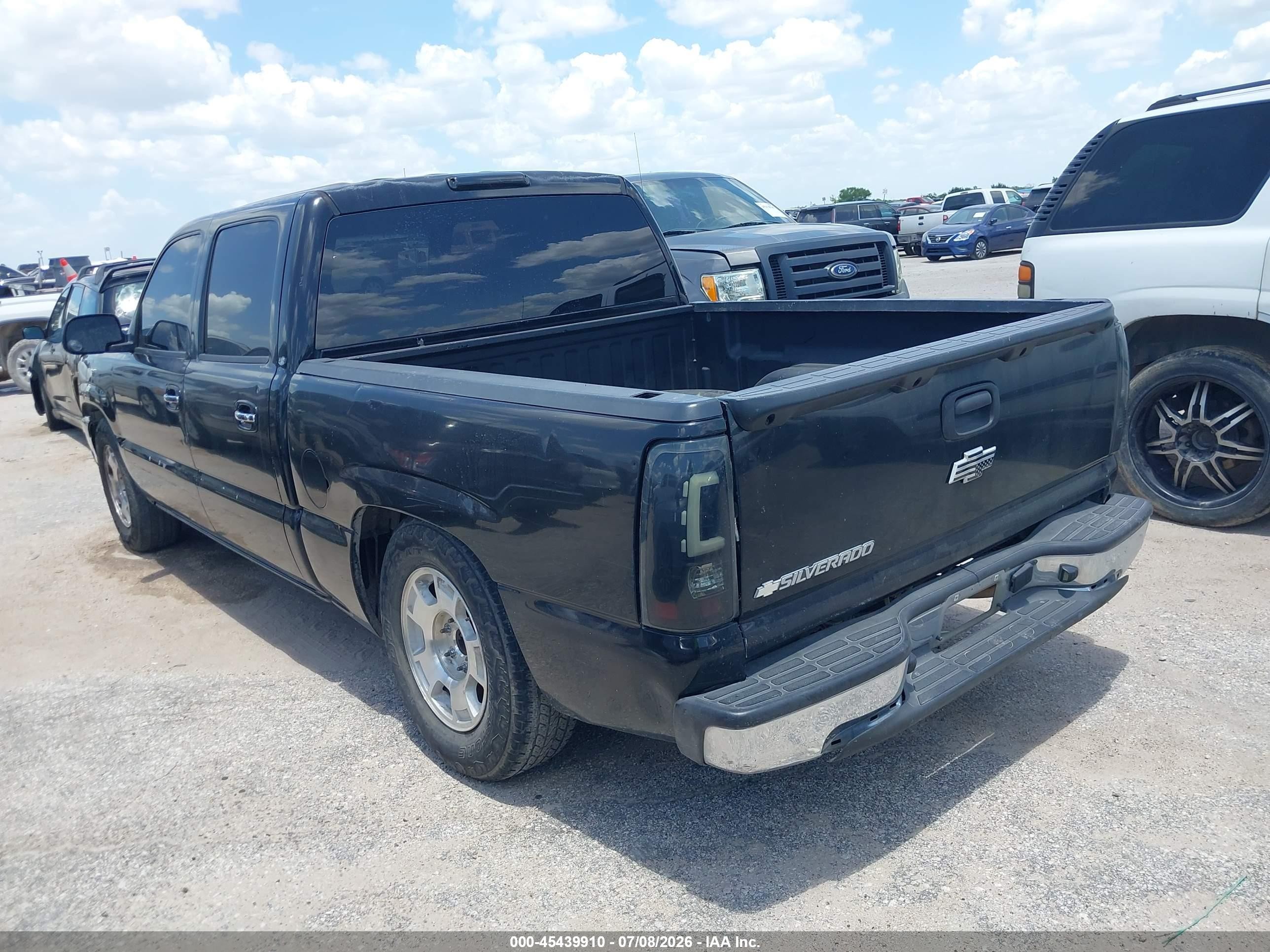 2006 Chevrolet Silverado 1500 Ls Black vin: 2GCEC13V961296577