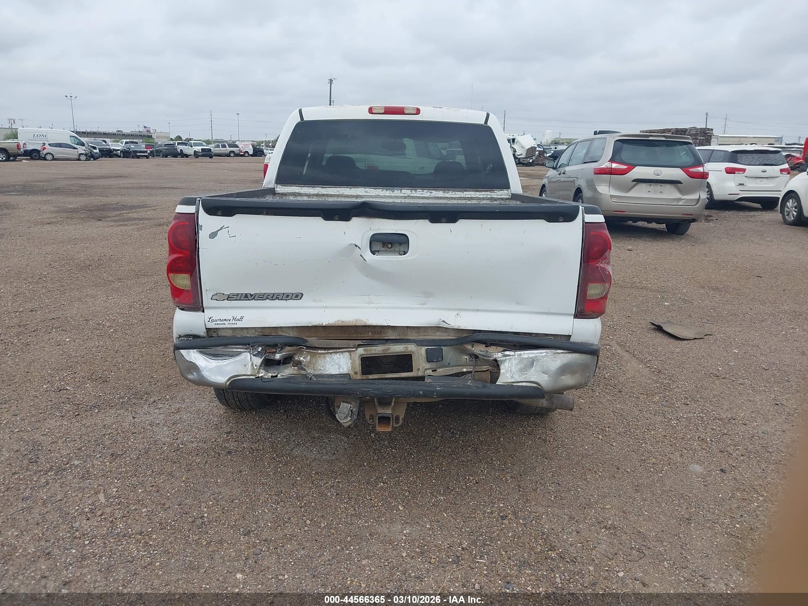 2007 Chevrolet Silverado 1500 Classic Lt1 White vin: 2GCEC13Z471126843