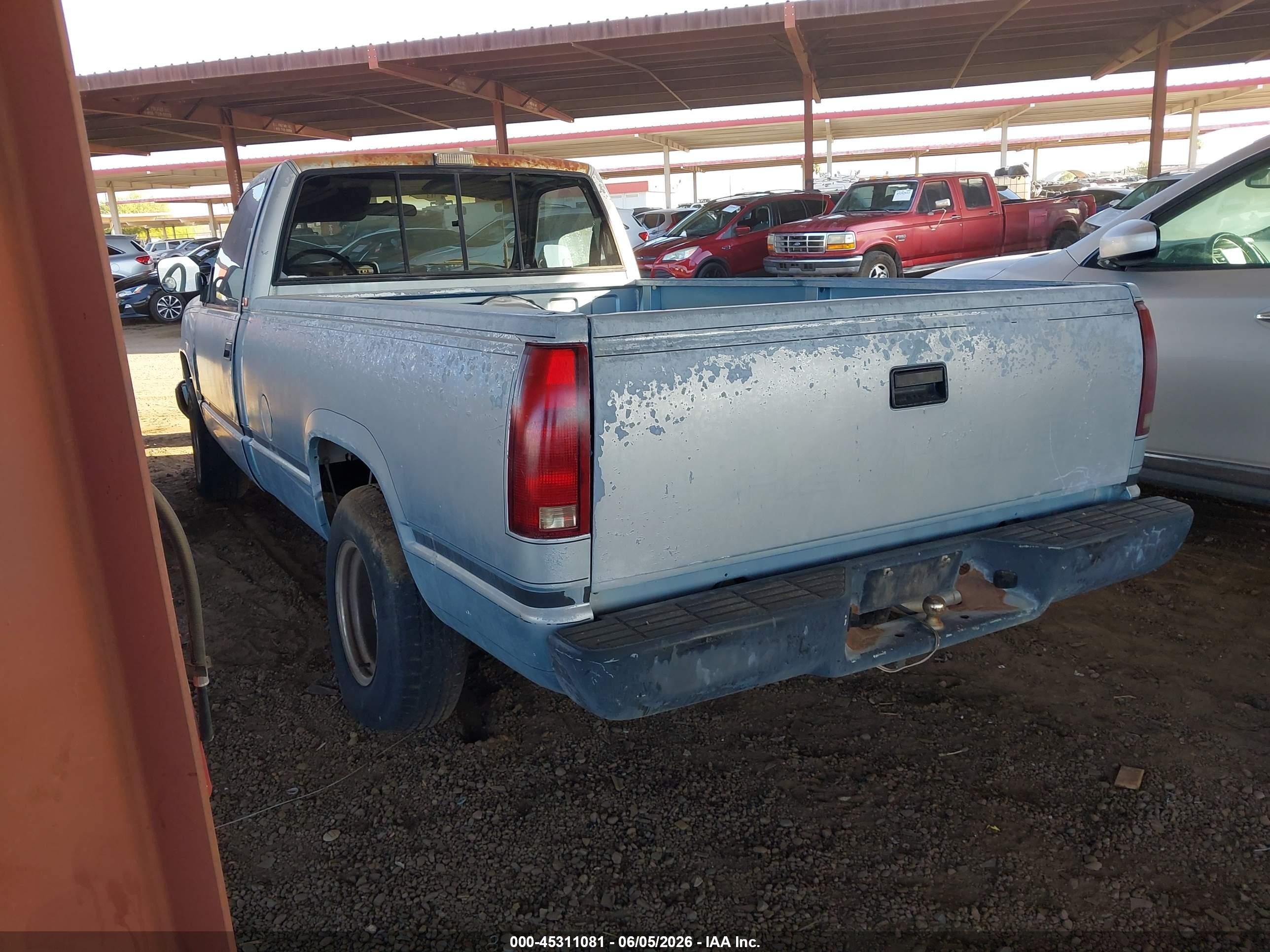 1990 Chevrolet Gmt-400 C1500 Silver vin: 2GCEC14H3L1116708
