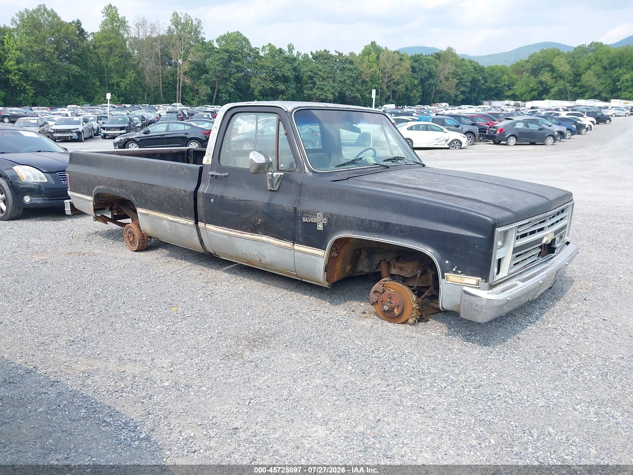 1985 Chevrolet C10   Black vin: 2GCEC14H7F1122810