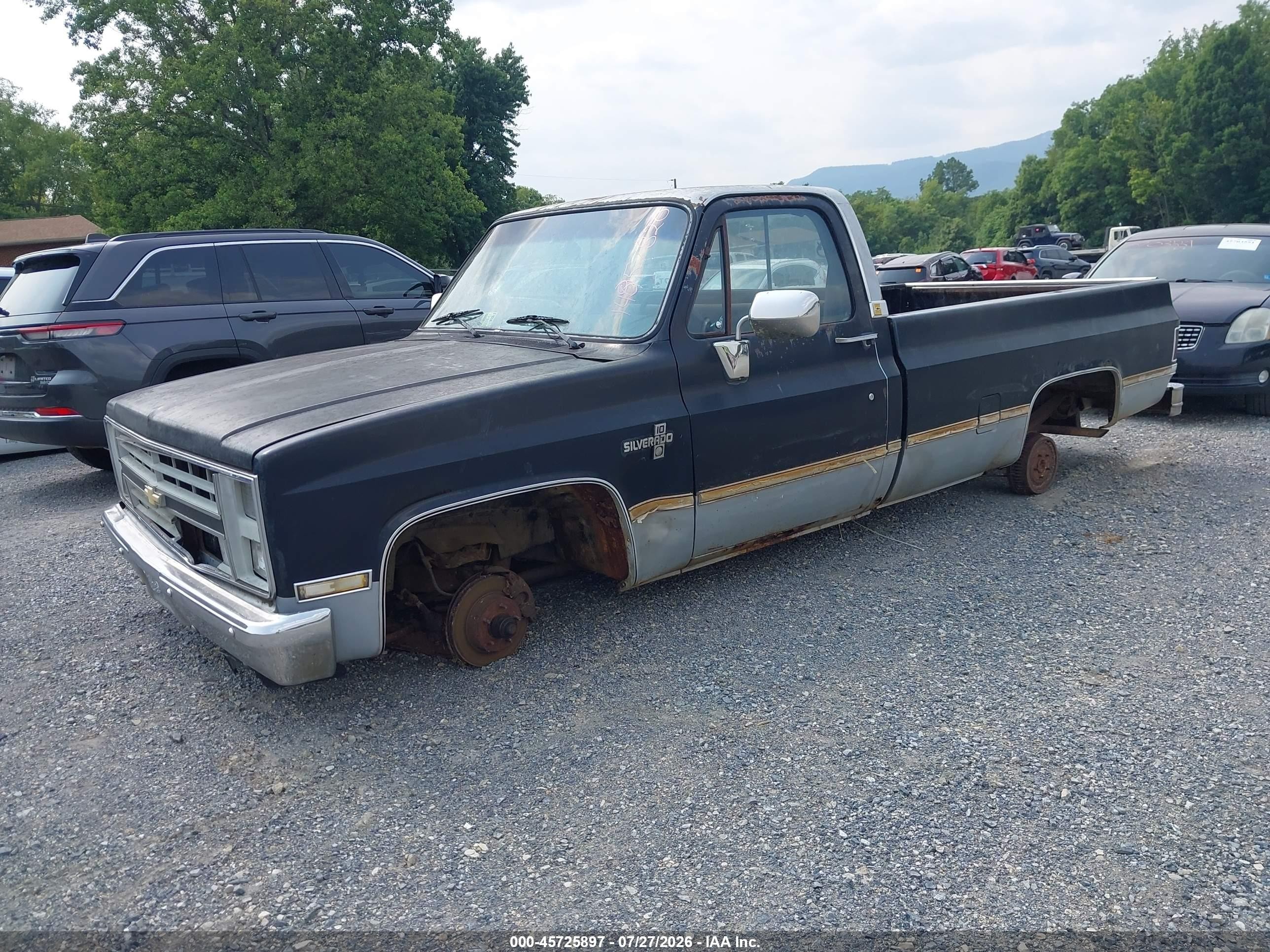1985 Chevrolet C10   Black vin: 2GCEC14H7F1122810