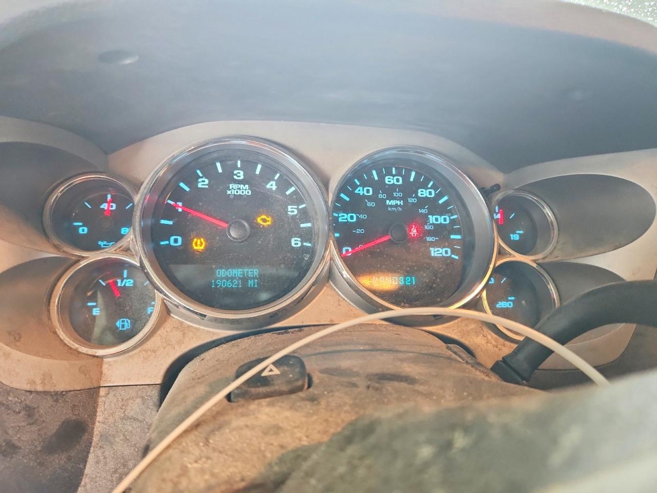 2007 Chevrolet Silverado C1500 Beige vin: 2GCEC19C371675274