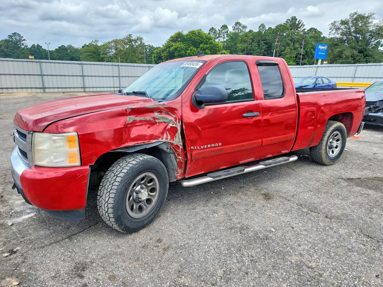 2008 Chevrolet Silverado C1500 Red vin: 2GCEC19C481237770