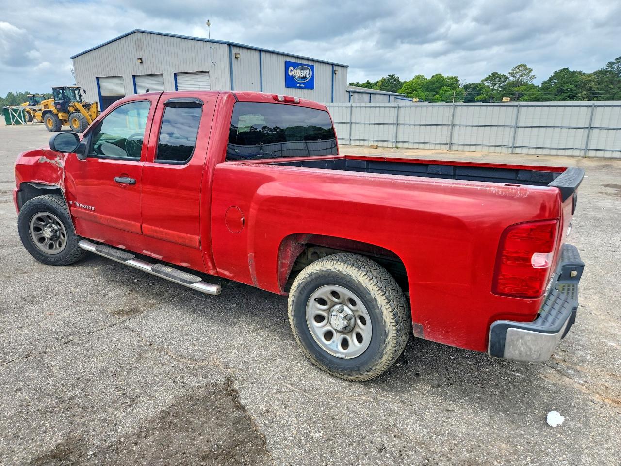 2008 Chevrolet Silverado C1500 Red vin: 2GCEC19C481237770