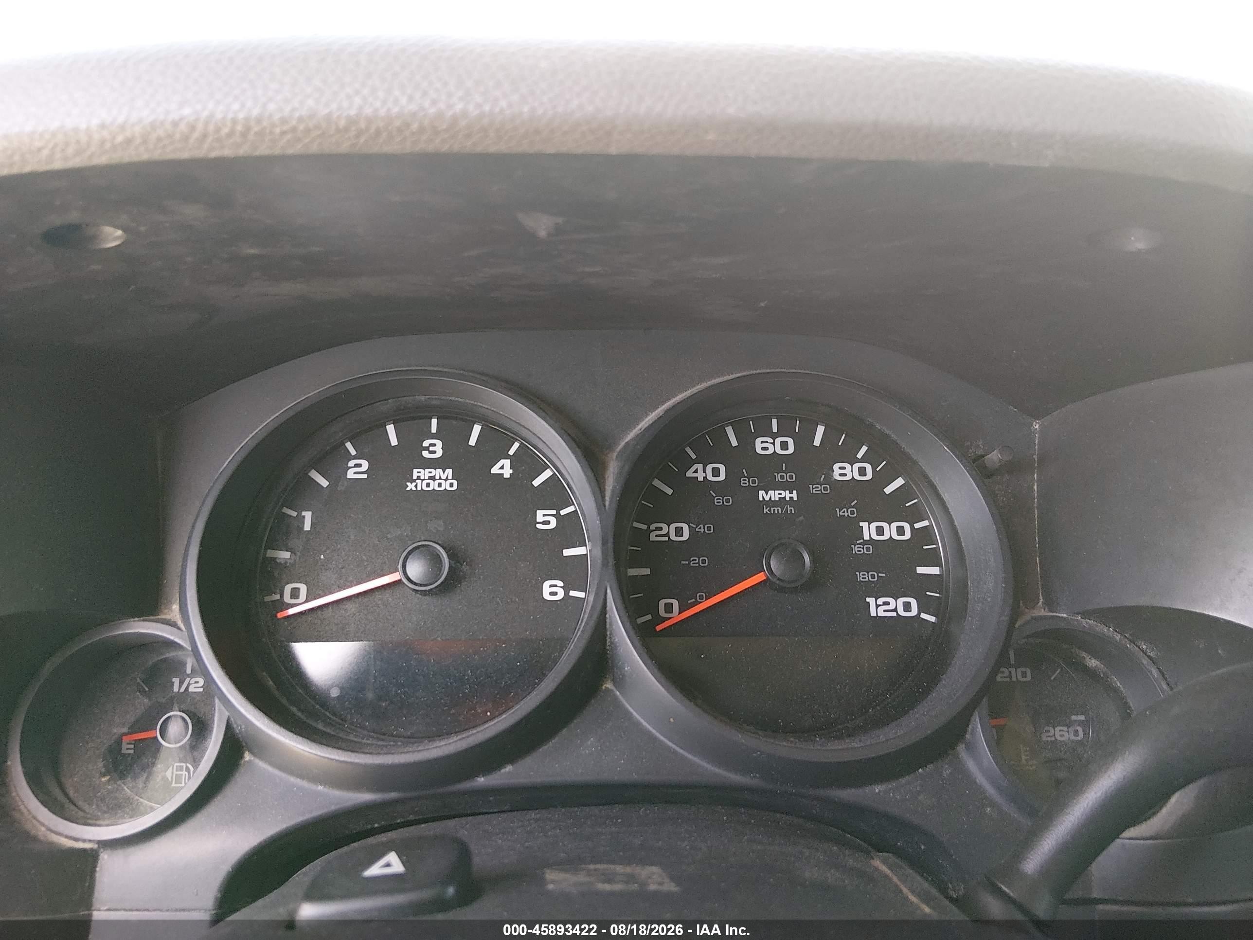 2008 Chevrolet Silverado 1500 Work Truck White vin: 2GCEC19C481337111