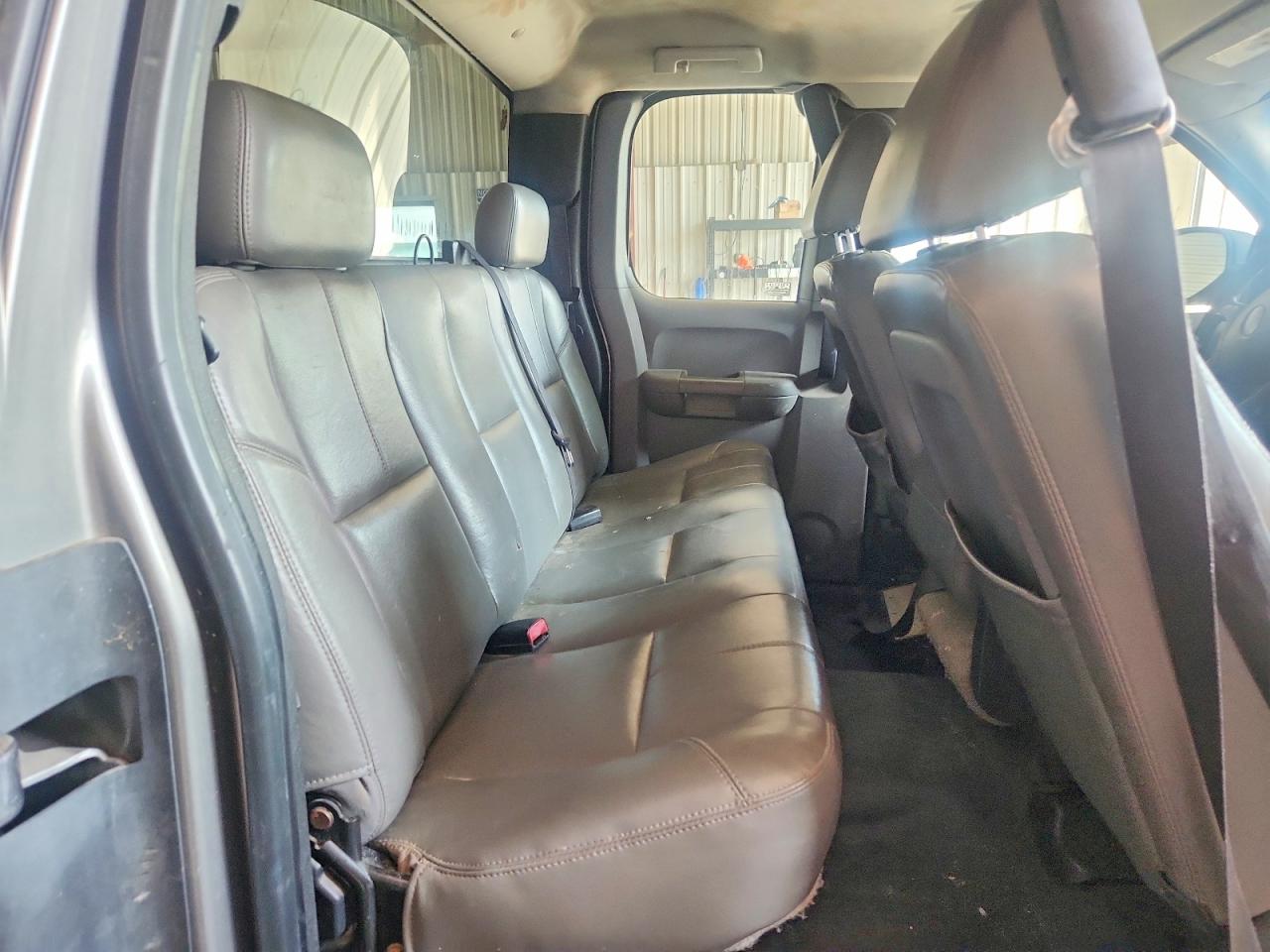 2007 Chevrolet Silverado C1500 Gray vin: 2GCEC19C671693350