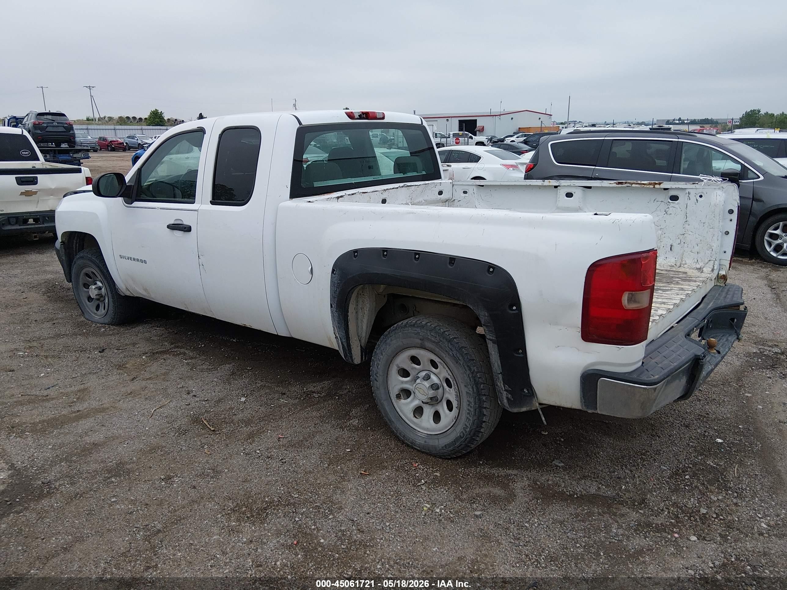 2008 Chevrolet Silverado 1500 Work Truck Белый vin: 2GCEC19C881315872